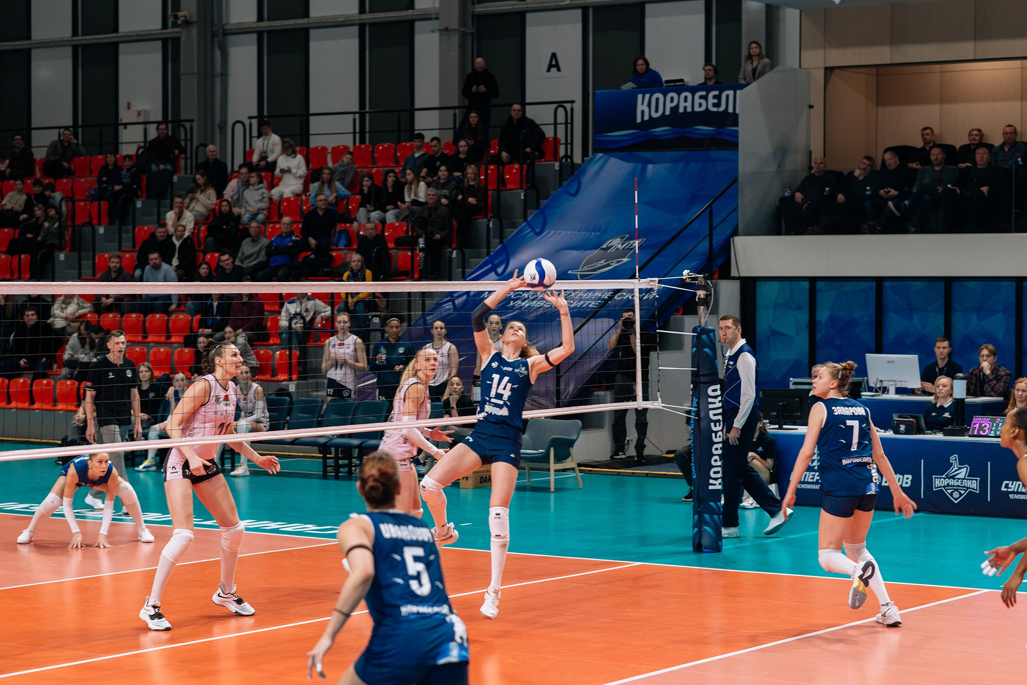 «Корабелка» — «Минчанка» Суперлига чемпионат России. Январь 26. Репортажный фотограф в Санкт-Петербурге Анастасия Клёпова