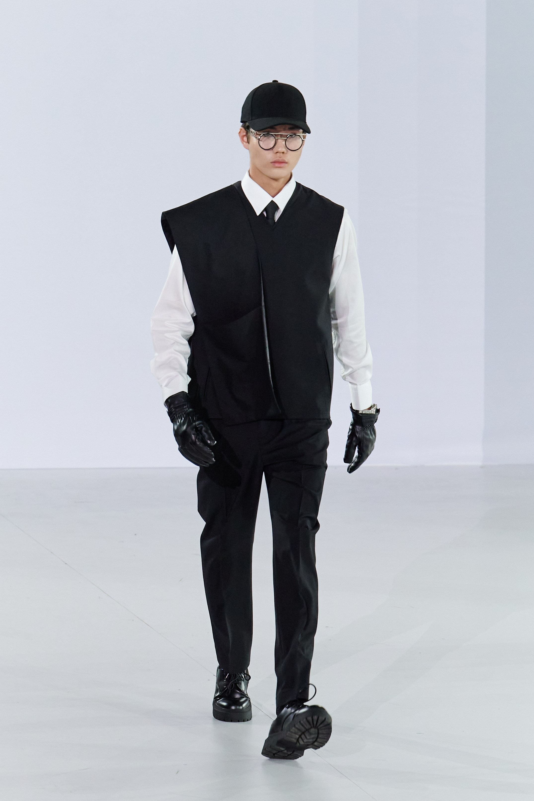 AZAMAT SOMATOV | 21.11.24. Nadi Valiyeva | Fashion & Art Photographer