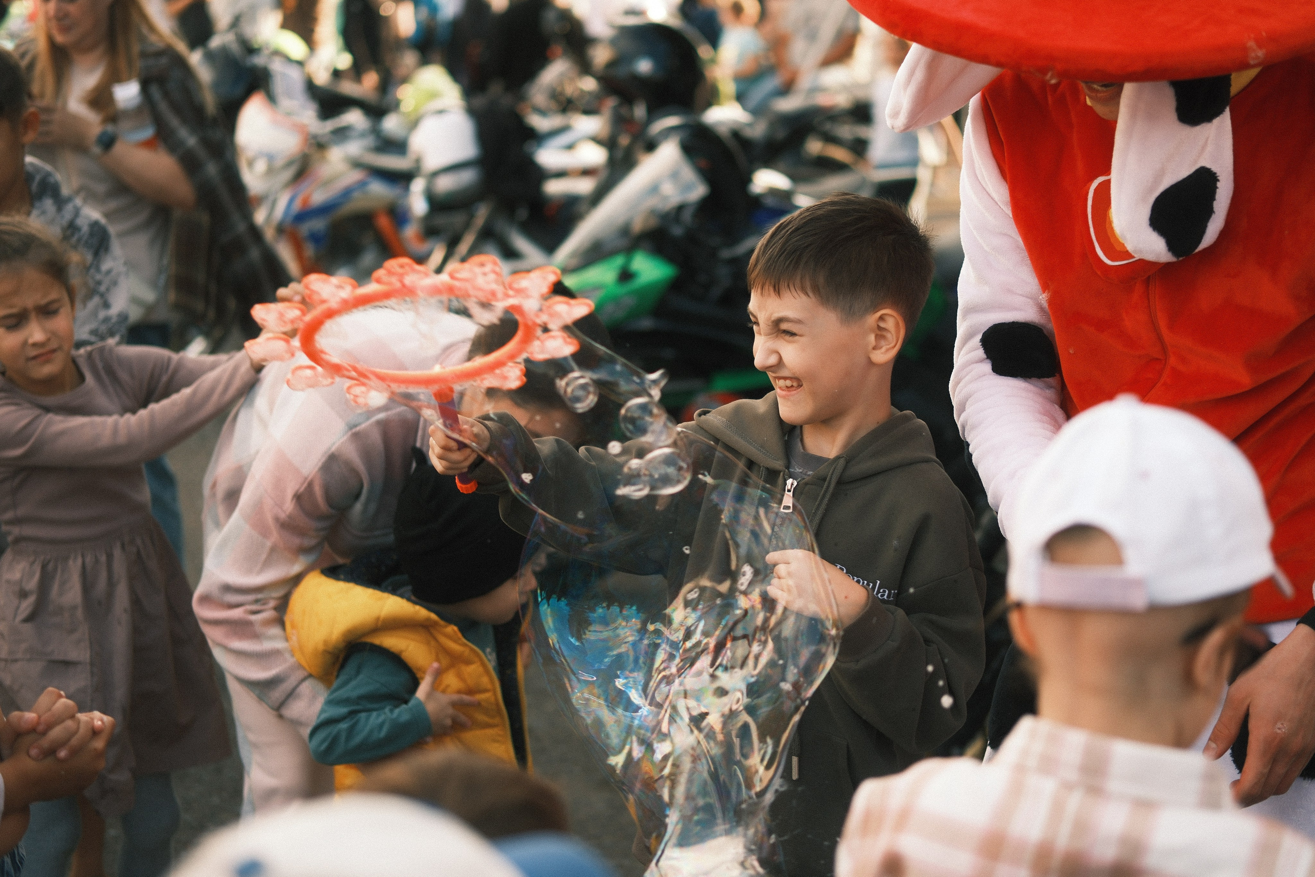 Выставка ретро автомобилей Нижнекамск ЦКИ База. Свадебный Фотограф в Нижнекамск Татарстан Максим Липин
