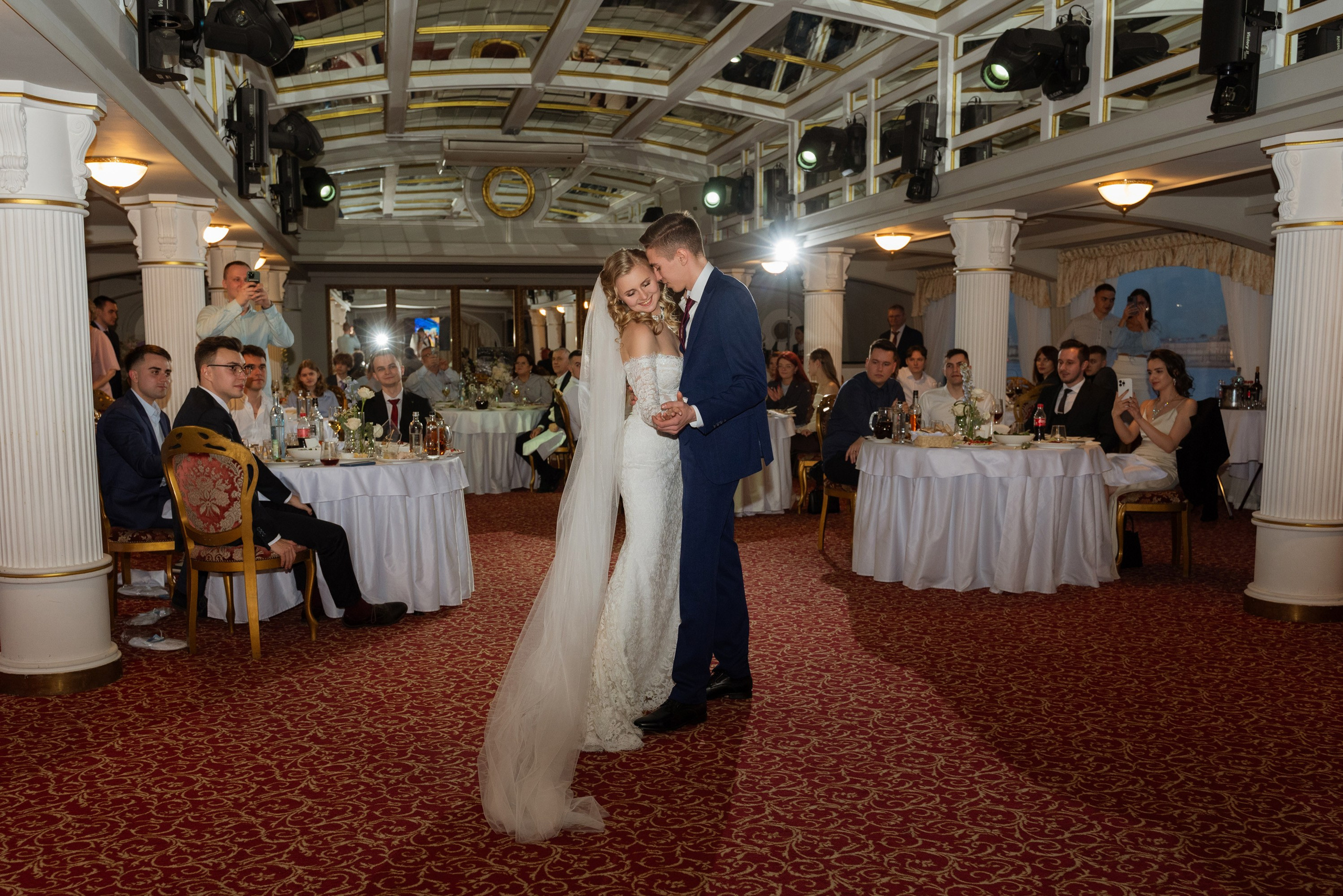 Лев и Наталья | 27.04.24. Свадебный фотограф в Санкт-Петербурге Владислава Тюльпина