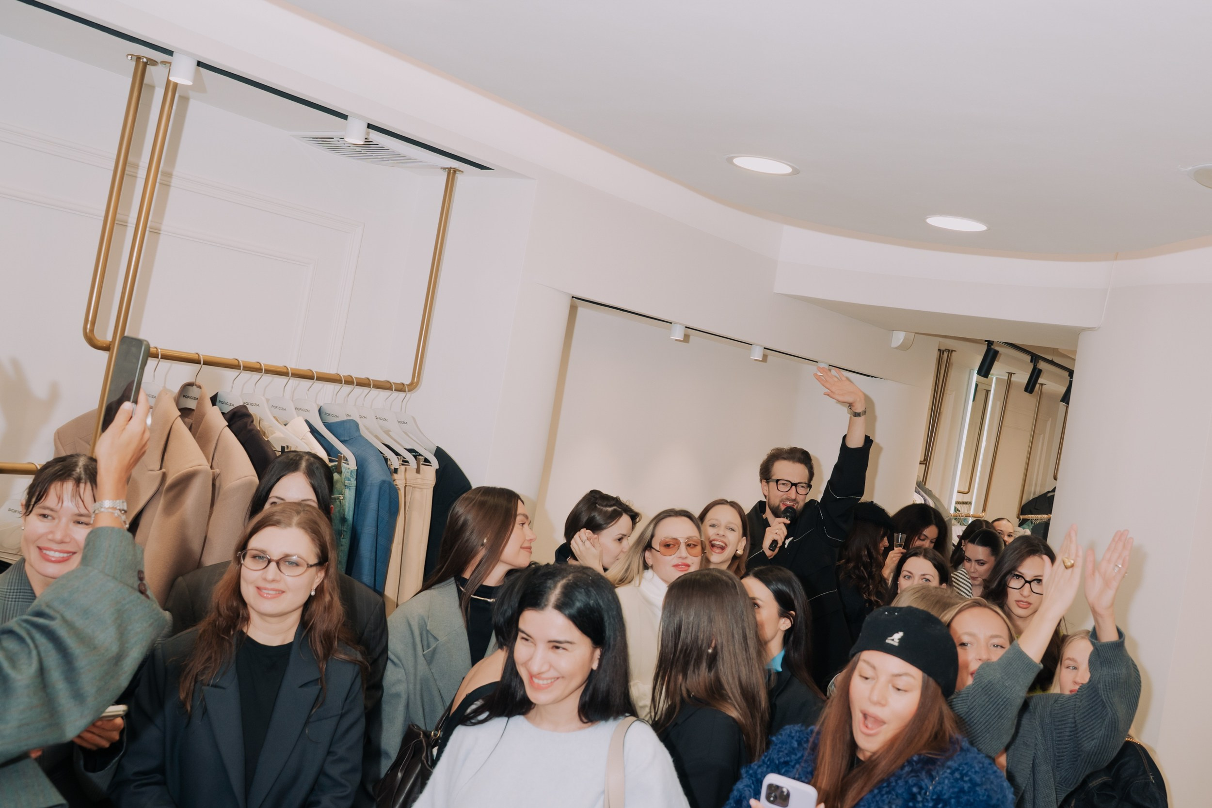 Открытие магазина PFM. Портретный и репортажный фотограф в Санкт-Петербурге Максим Пашков