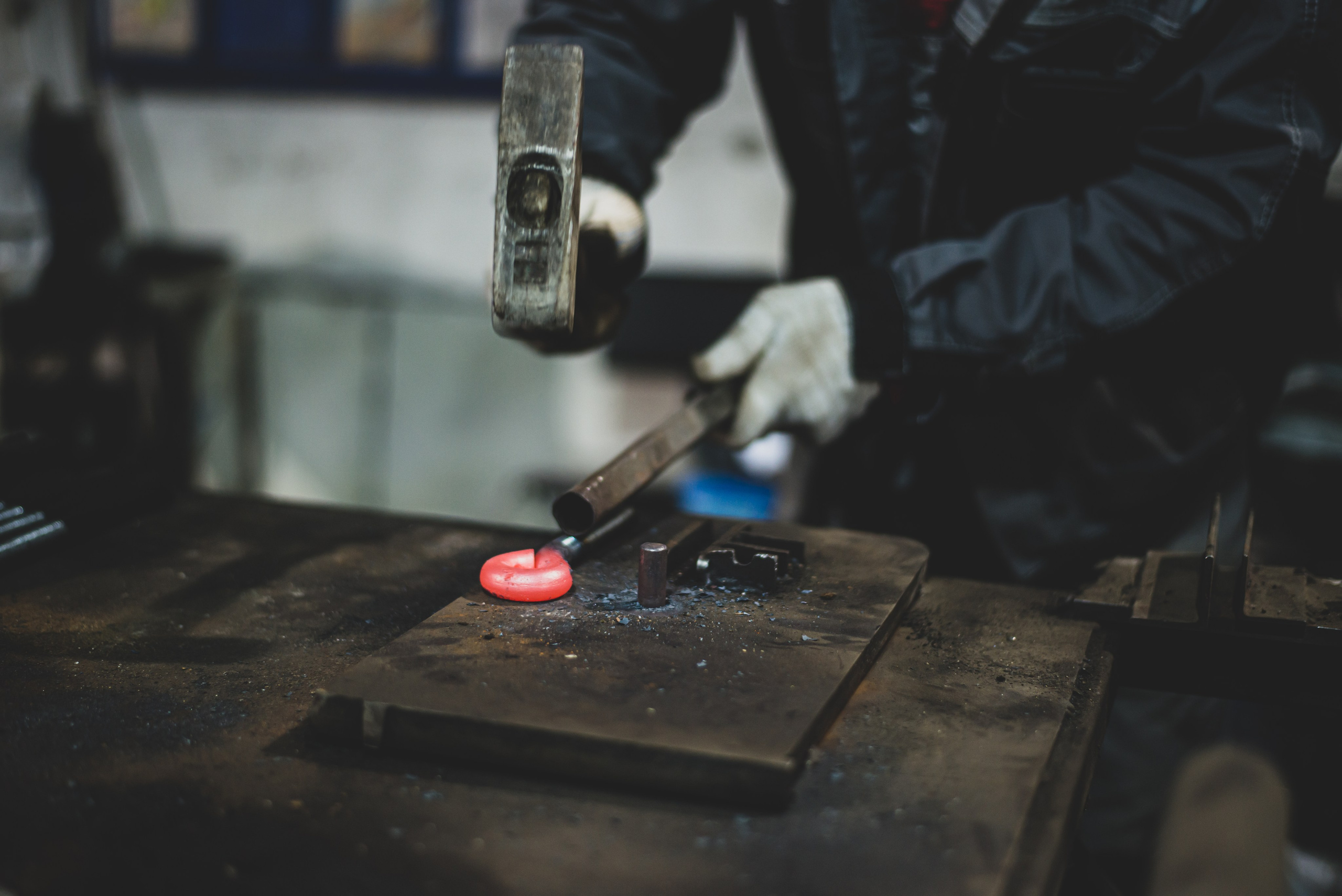 Тех обслуживание нерудных карьеров, строительство ангаров, промышленное строительство, токарные работы, ремонт установок, сеялок, грохотов,. Rystemys Picture