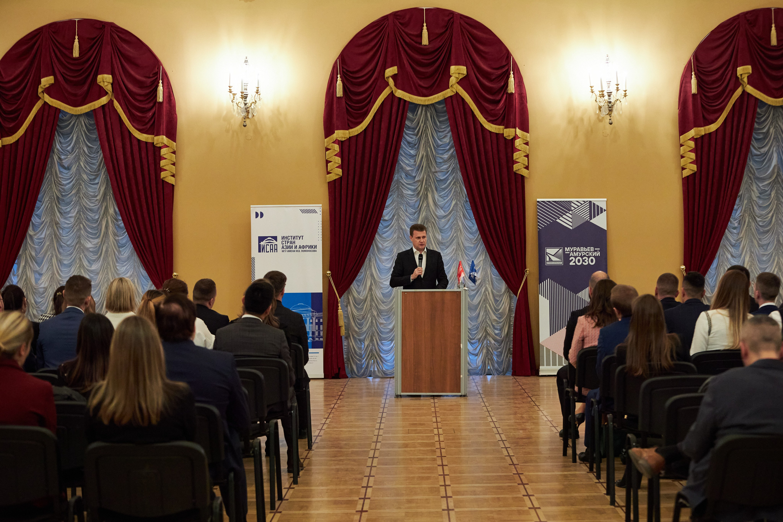 Цены на услуги видеографа в Москве — стоимость съёмки и монтажа. Фото и видео производство для клиентов под различные задачи