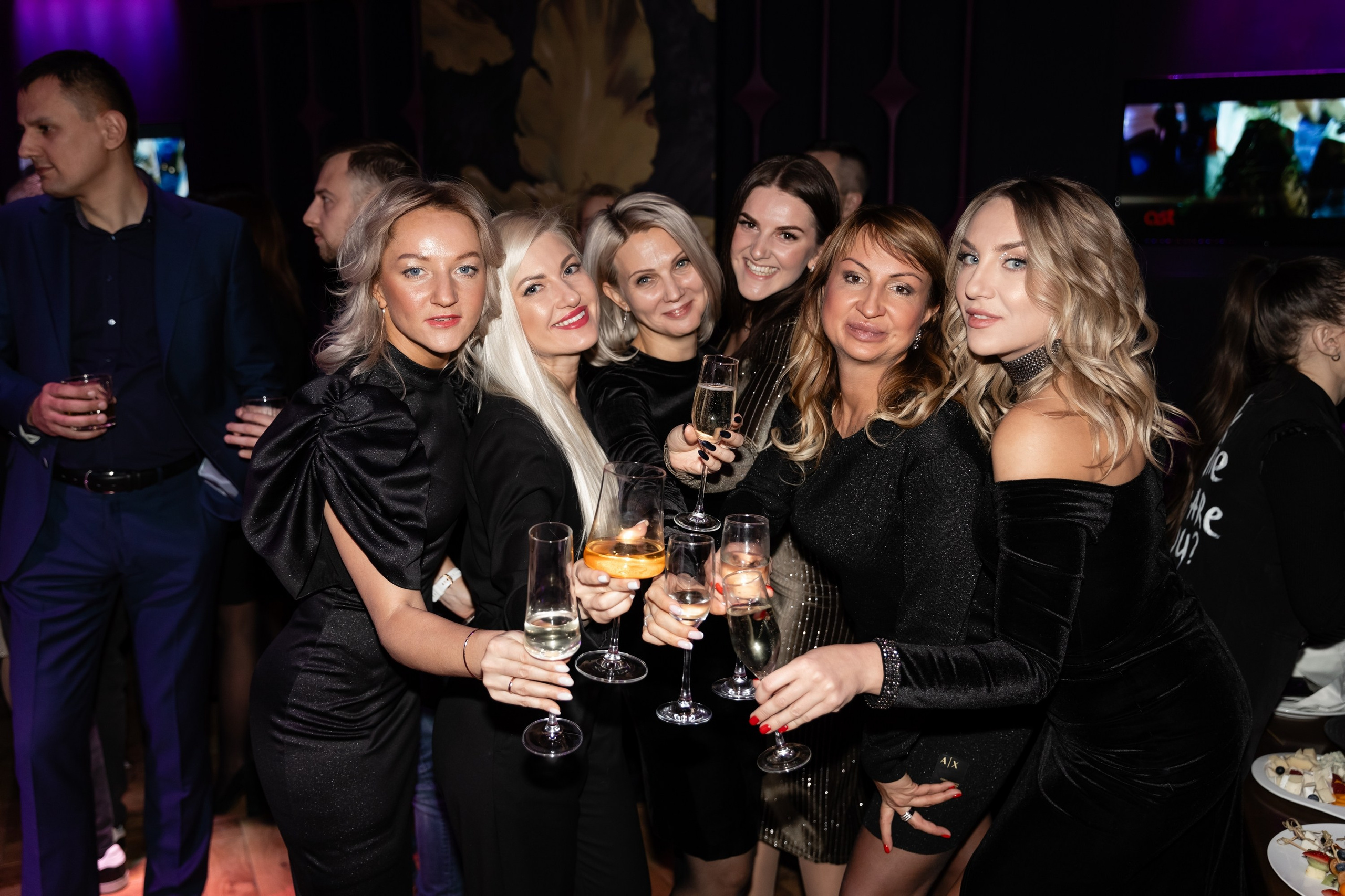 Новогодний корпоратив (Караоке клуб Who is who). Татьяна Чернышова свадебный фотограф Москва