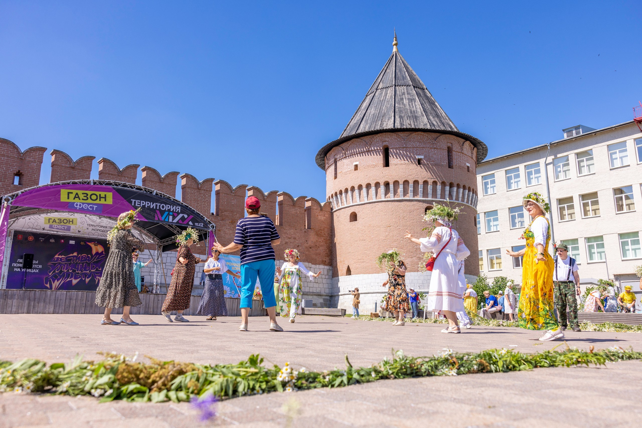 Фестиваль «Ромашковый хоровод». Северная ходьба. Фотограф в Туле Крупский АнДРей. Фотостудия «КАДР71» в Туле
