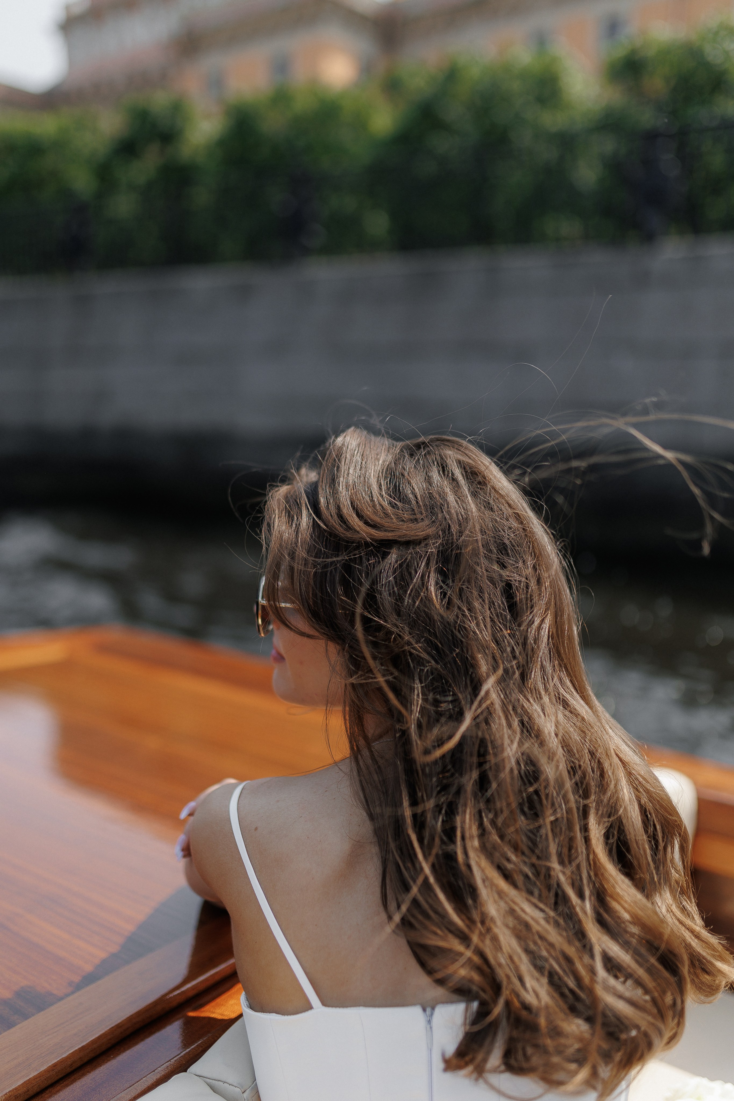 ···. Свадебный фотограф в Санкт-Петербурге Александра Чукавина