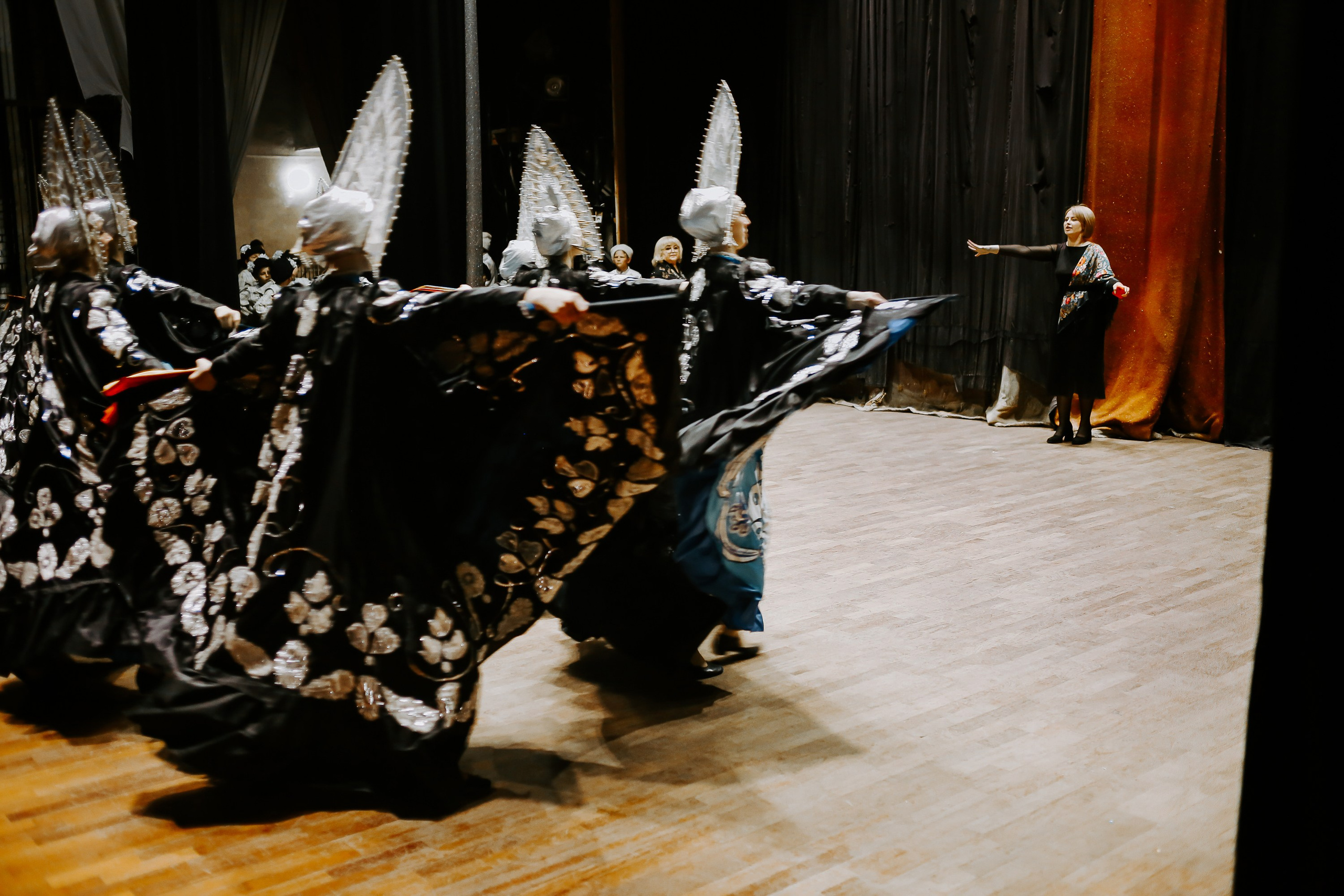 «Уральский сувенир». Концерт танцевальной студии. Фотограф в Челябинске Ополихина Анна