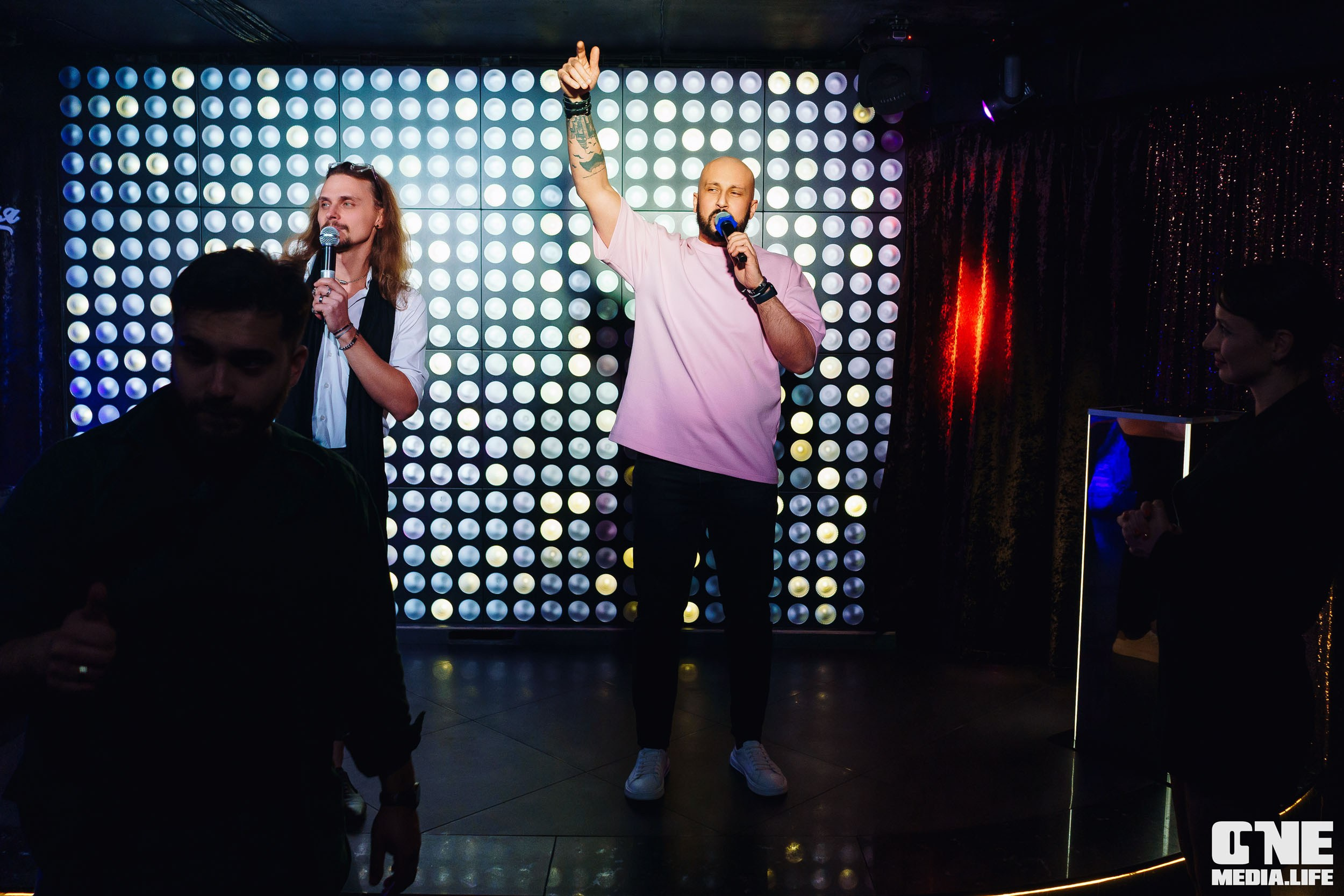 Фоторепортаж из караоке-клуба Эйфория. One Media Life: фоторепортажи, фотоотчеты с мероприятий и заведений