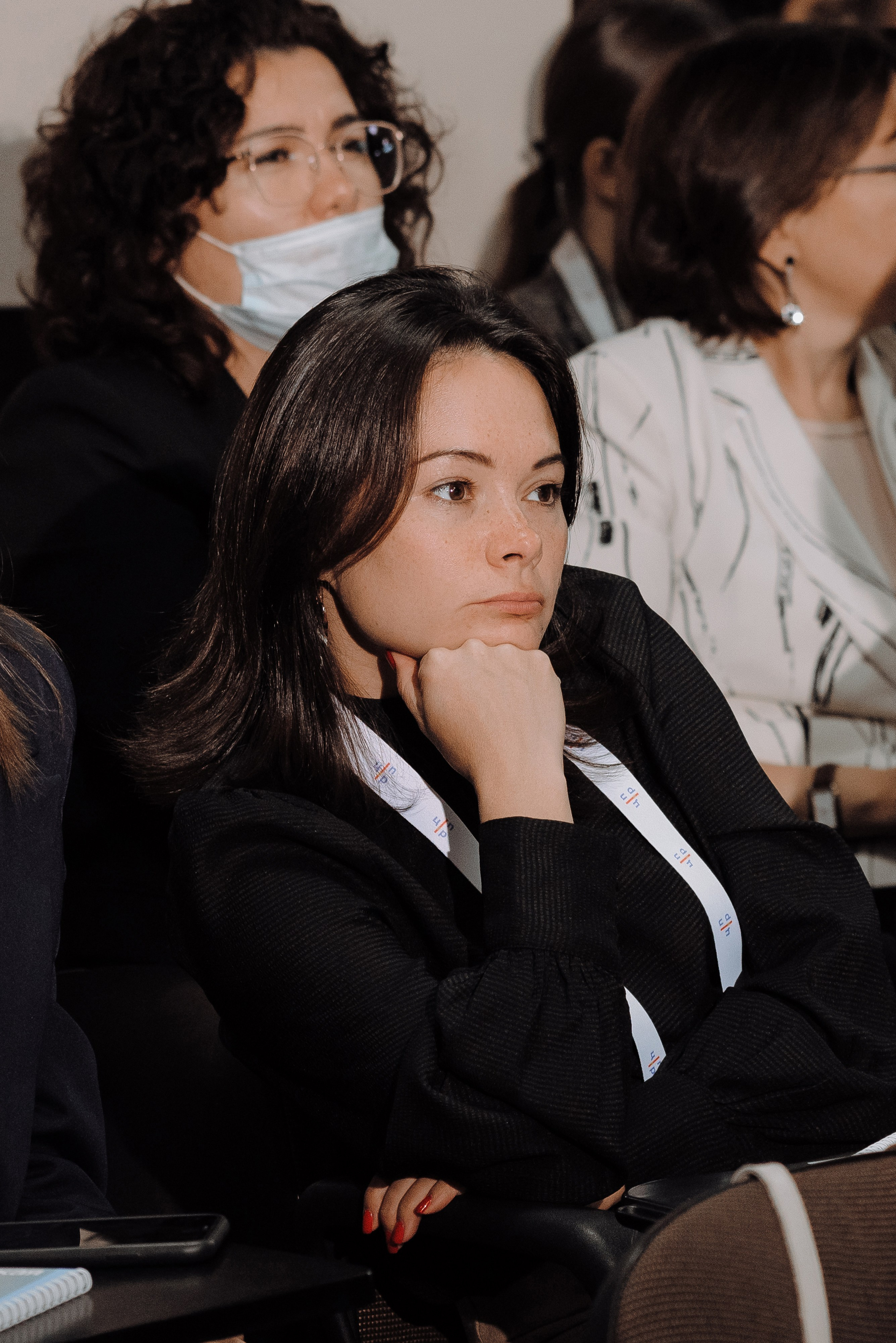 ОБЛАСТНАЯ КОНФЕРЕНЦИЯ «РАЗВИТИЕ ТУРИЗМА В ЧЕЛЯБИНСКОЙ ОБЛАСТИ». Репортажный фотограф Зуев Роман г. Челябинск