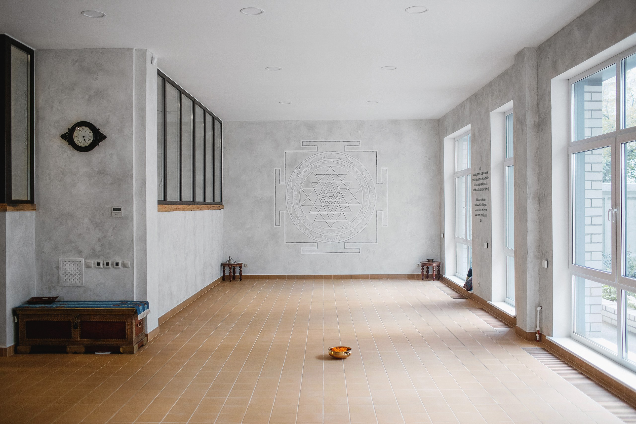 Студия йоги «Virgou» (2017-21). Фотограф Михаил Бурдель. Индустриальная, коммерческая и рекламная фотография