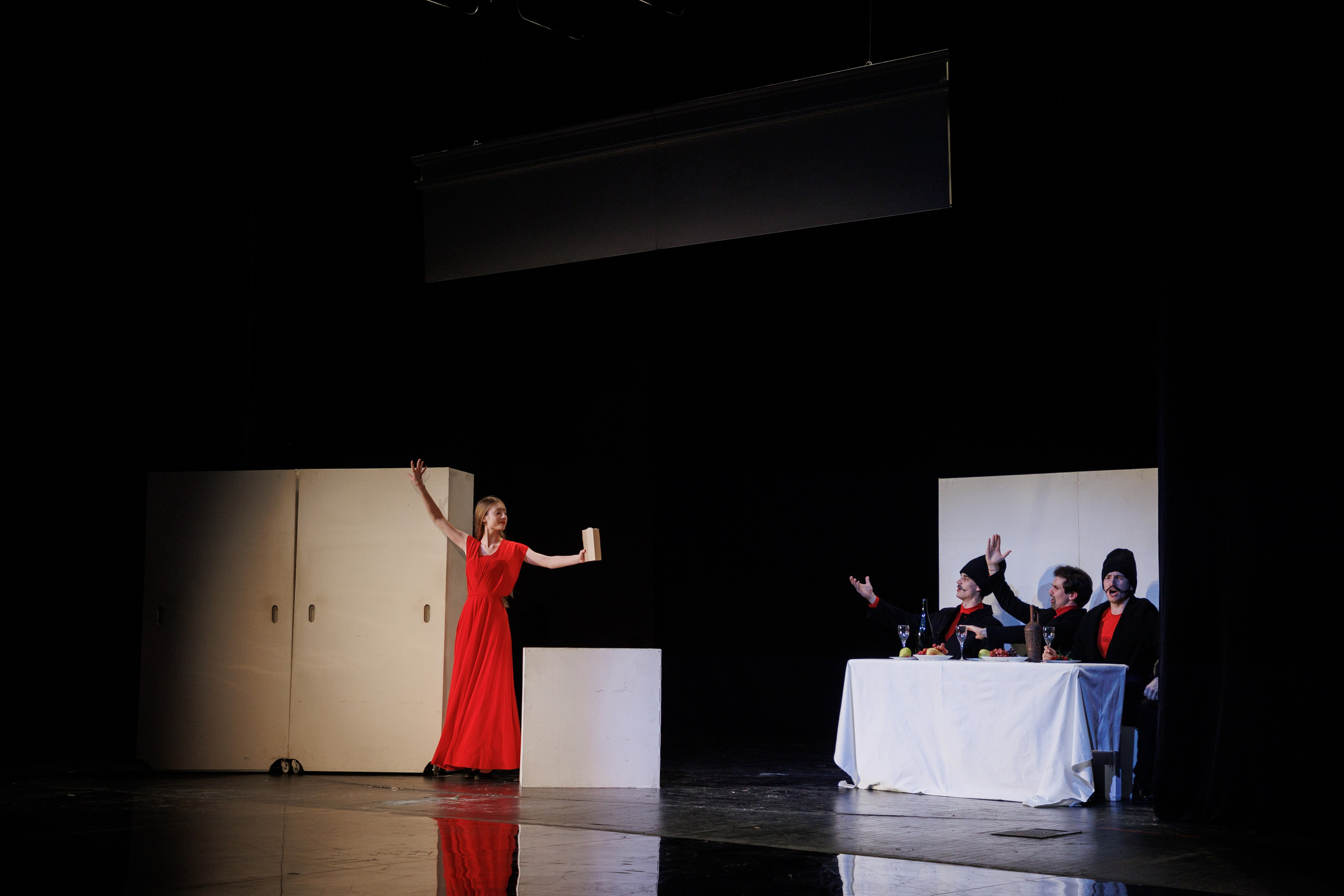 МХАТ. Новый квадрат. Фотограф городских и семейных событий Артем Карпухин