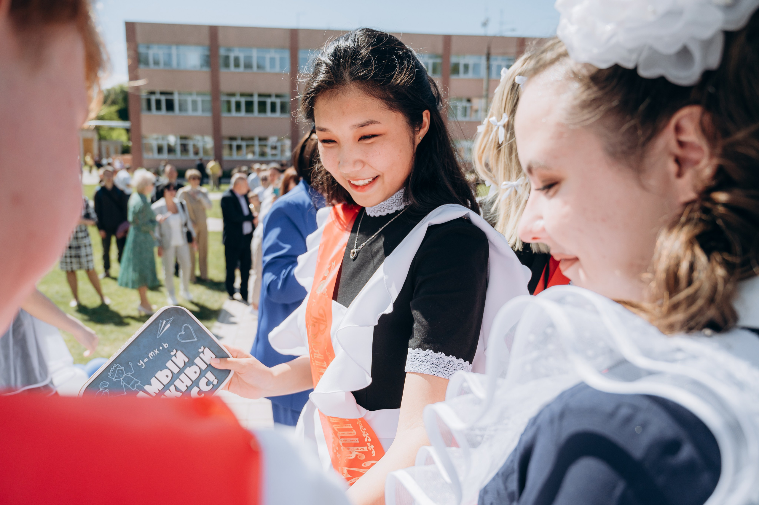 Последний звонок. Фотограф Елена Афанасьева