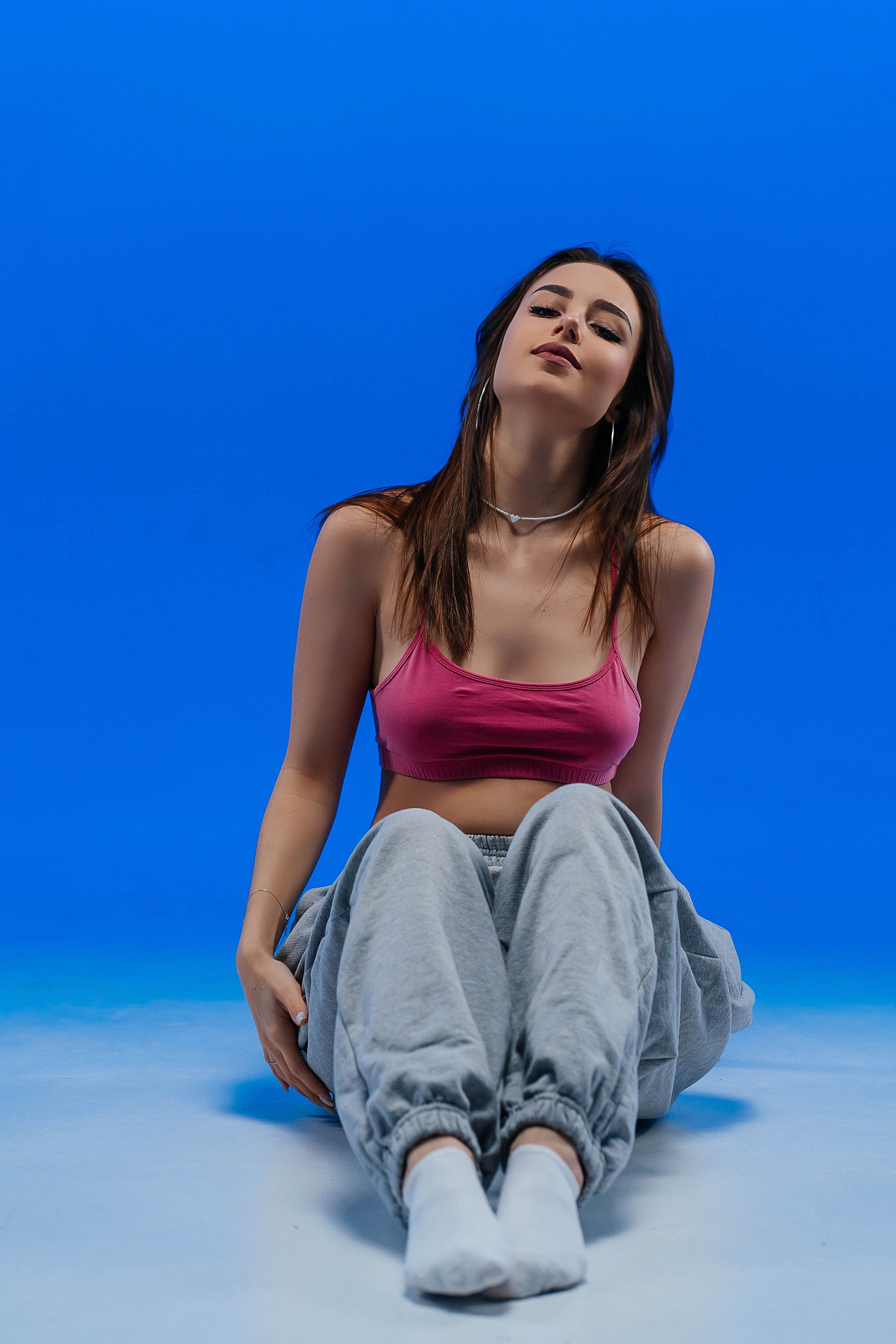 Студийный минимализм. Виктория Алпеева — фотограф по любви