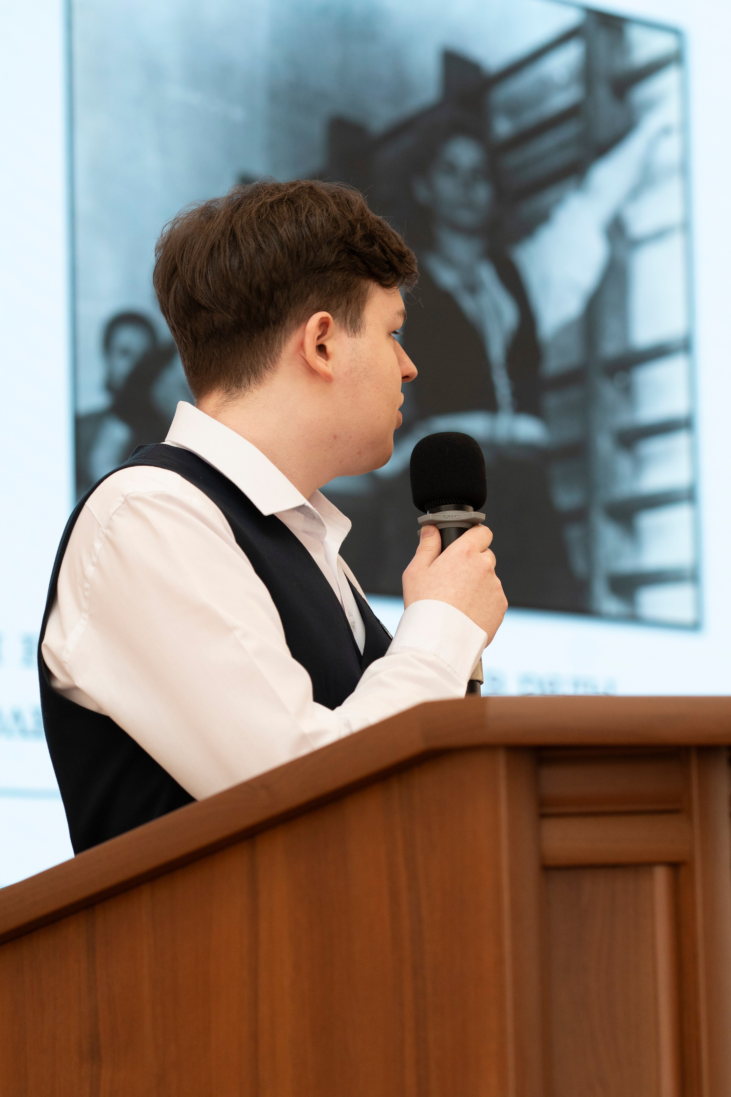 Гризодубовские чтения 18 марта Луганск. Фотограф в РФ и ЛНР Юлия Федосеева