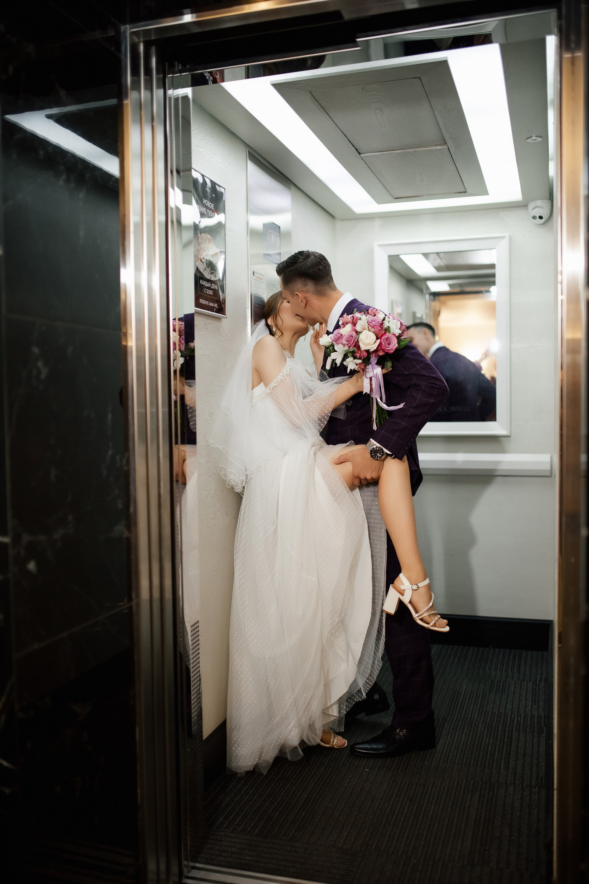 Ксения и Максим. Сборы Sopka. Прогулка по городу. Свадебный фотограф в Хабаровске