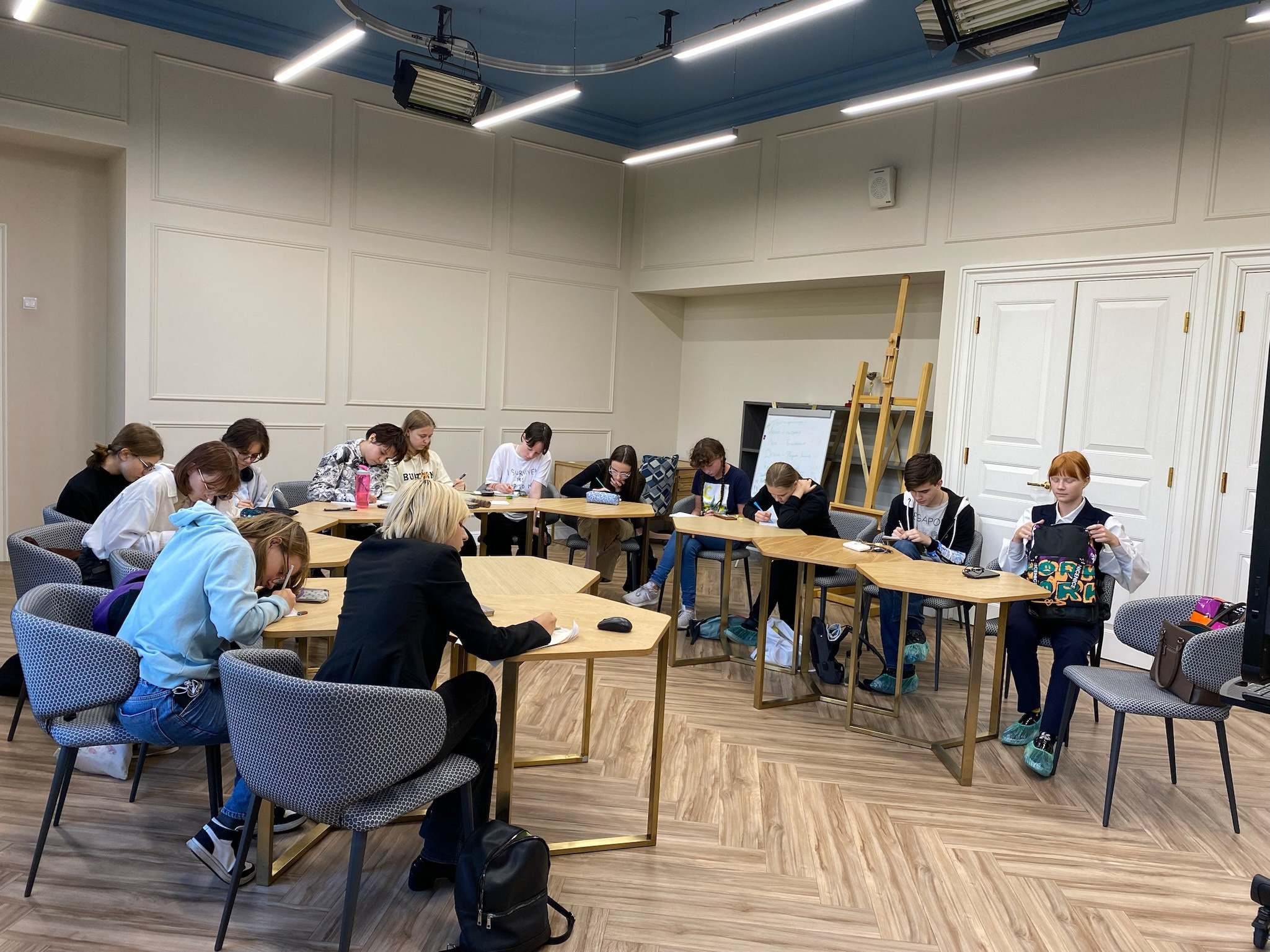 Академия Талантов. Фотостудия в центре Санкт-Петербурга, портретная и тематическая съемка