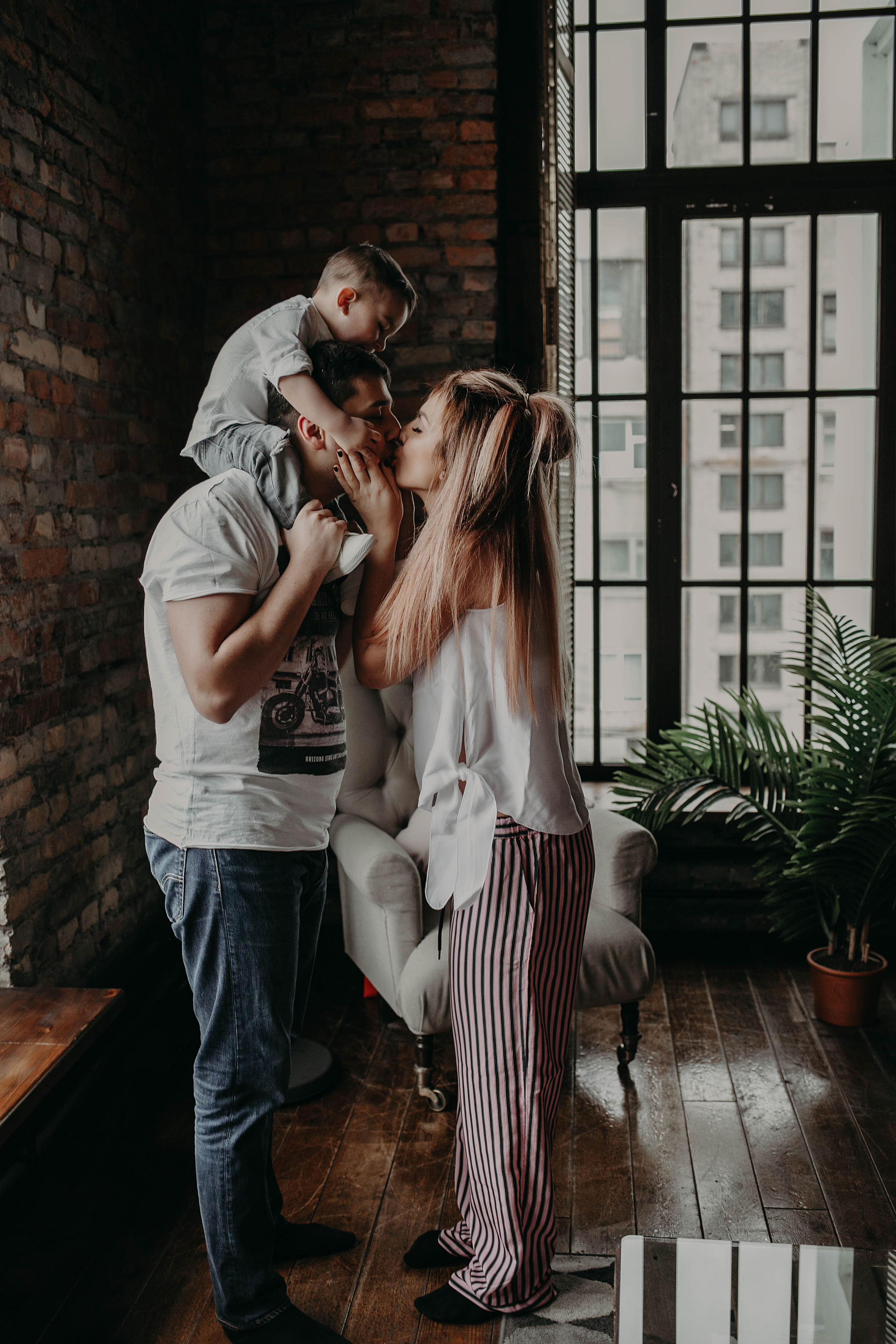 ANNA & SERGEY & SERGEY. Свадебный и семейный фотограф в Санкт-Петербурге Елена Чудаева