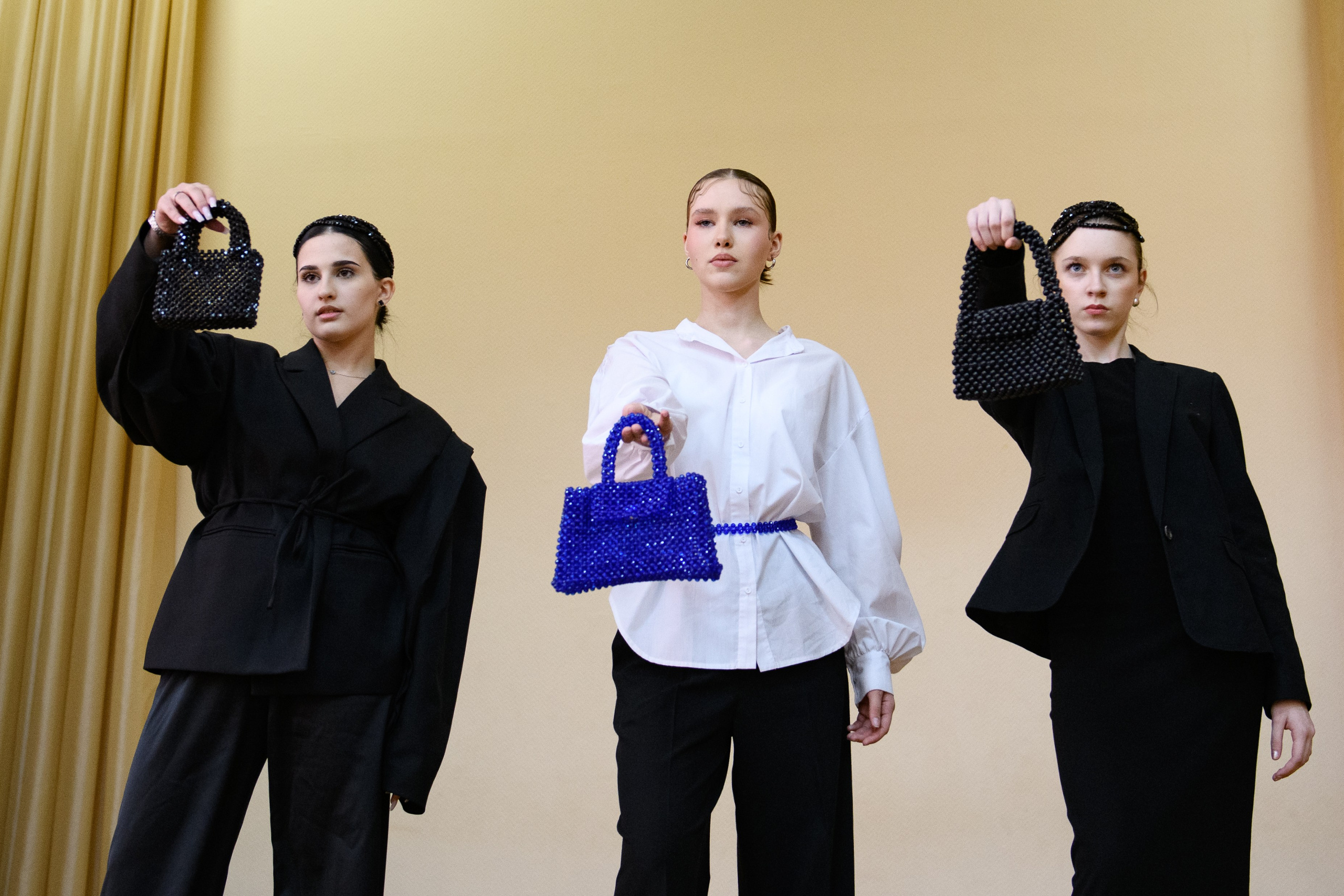 Фотосъемка конкурса молодых дизайнеров. Организация и проведение фотосъемок в Санкт-Петербурге. Фотограф Смирягин Илья