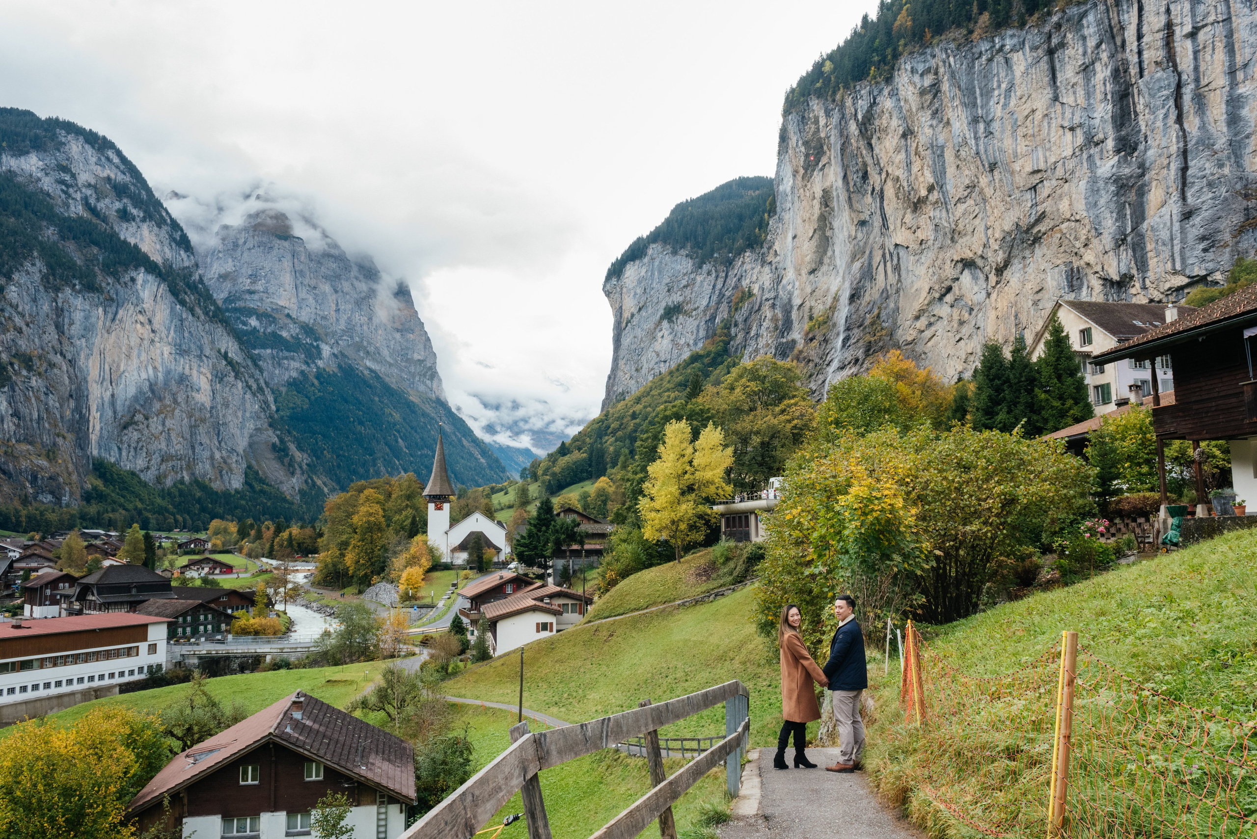 Tina & Wesley (Wengen, Lauterbrunnen). Photographer in Interlaken area
