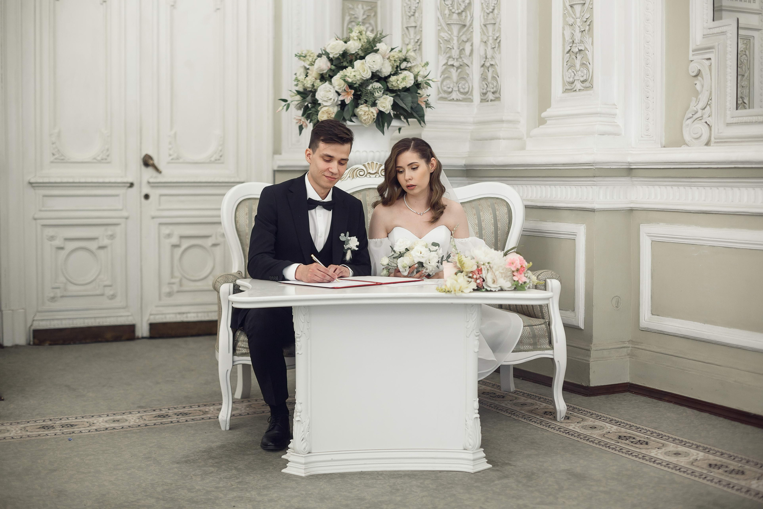 Свадебный альбом. Свадебный фотограф Игорь Брундасов 8PHOTO на свадьбу венчание загс СПб