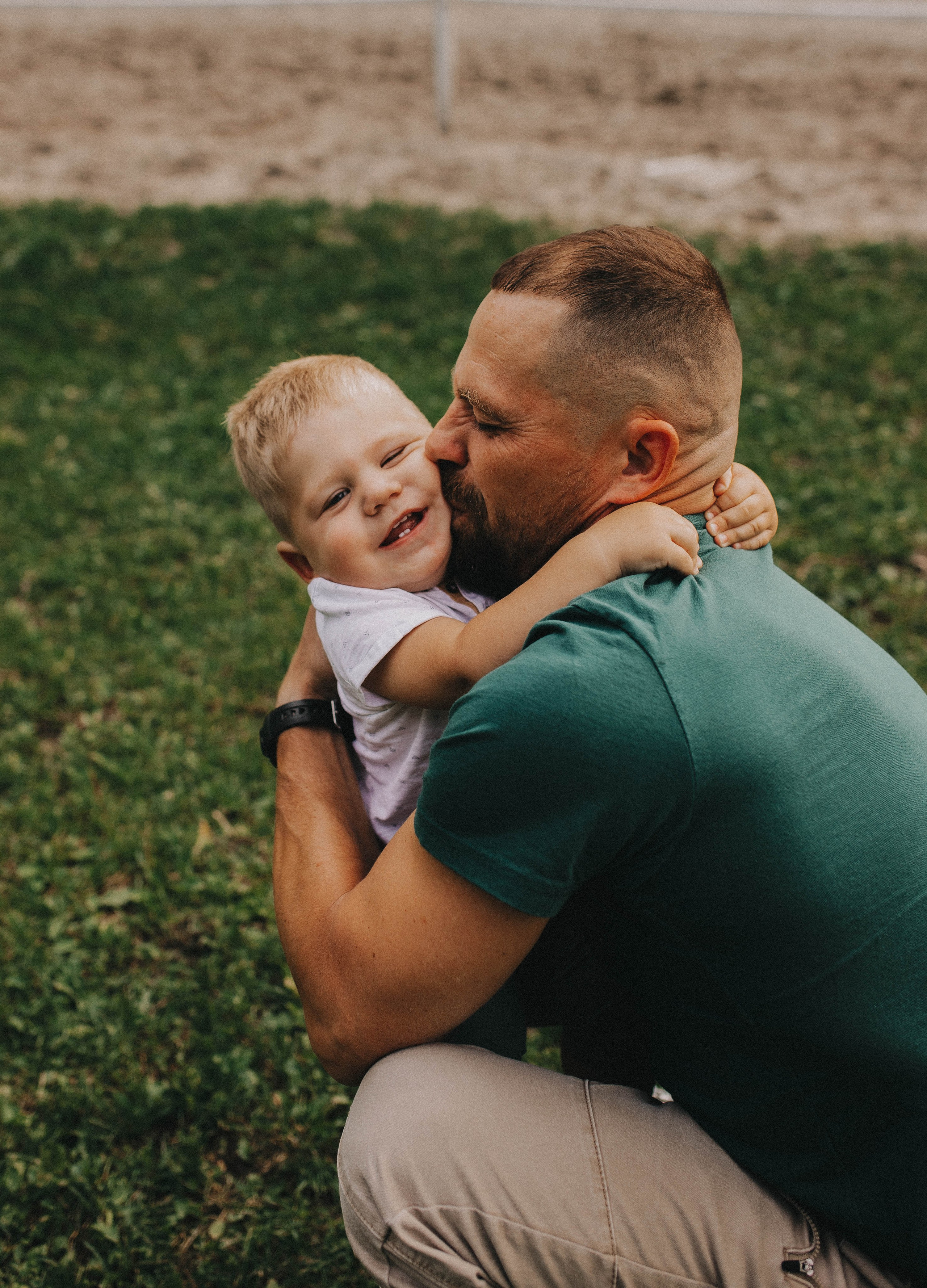 «Ма, па, поехали на лошадок смотреть!». Свадебный фотограф Новосибирск