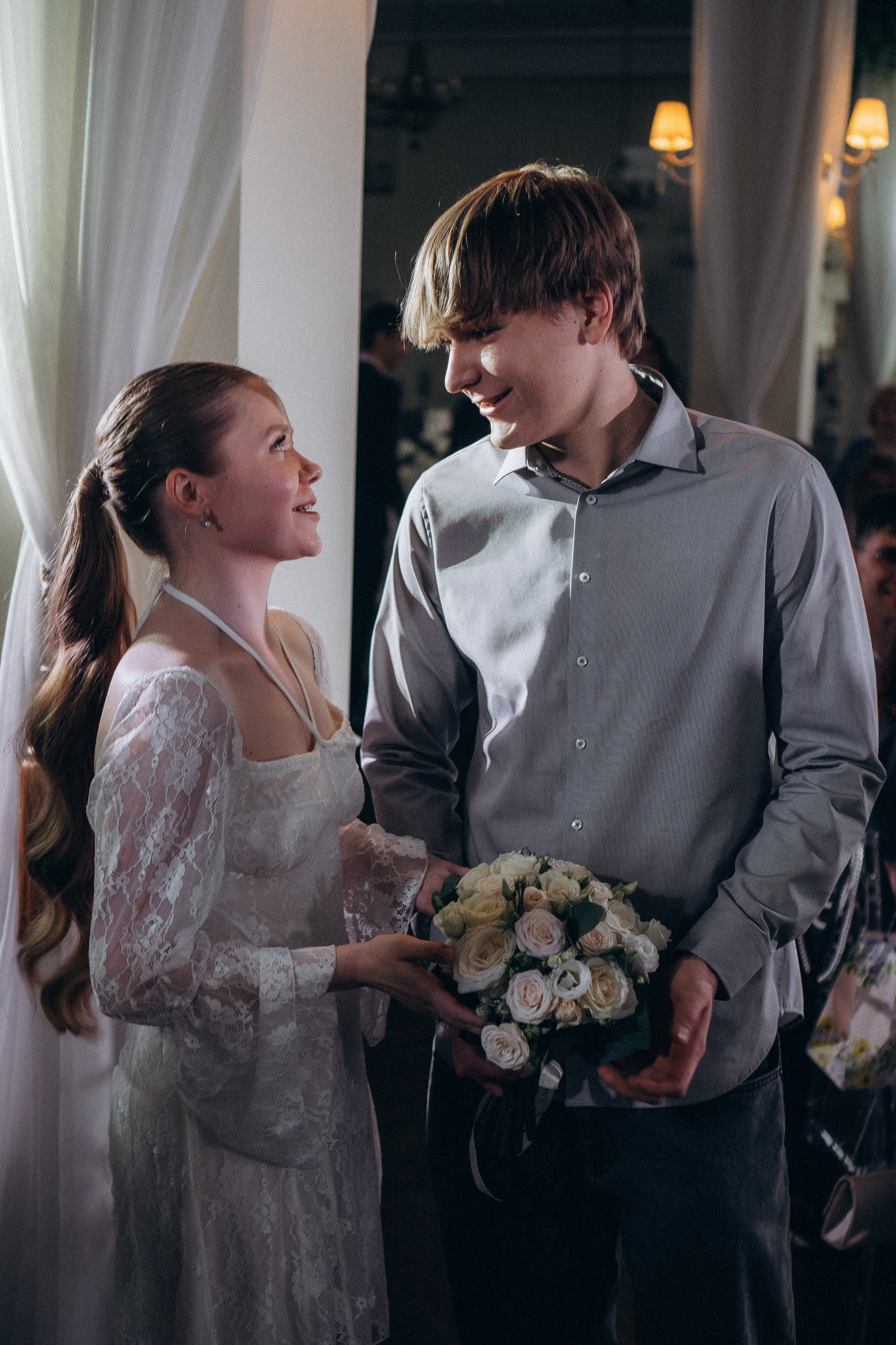 СВАДЕБНАЯ СЬЕМКА СБОРОВ В ОТЕЛЕ И ВЫЕЗД НА ЦЕРЕМОНИЮ (СНЯТО В СИБИРЕ В НИЖНЕВАРТОВСКЕ). Профессиональный фотограф, Санкт-Петербург — Виктория Богомолова