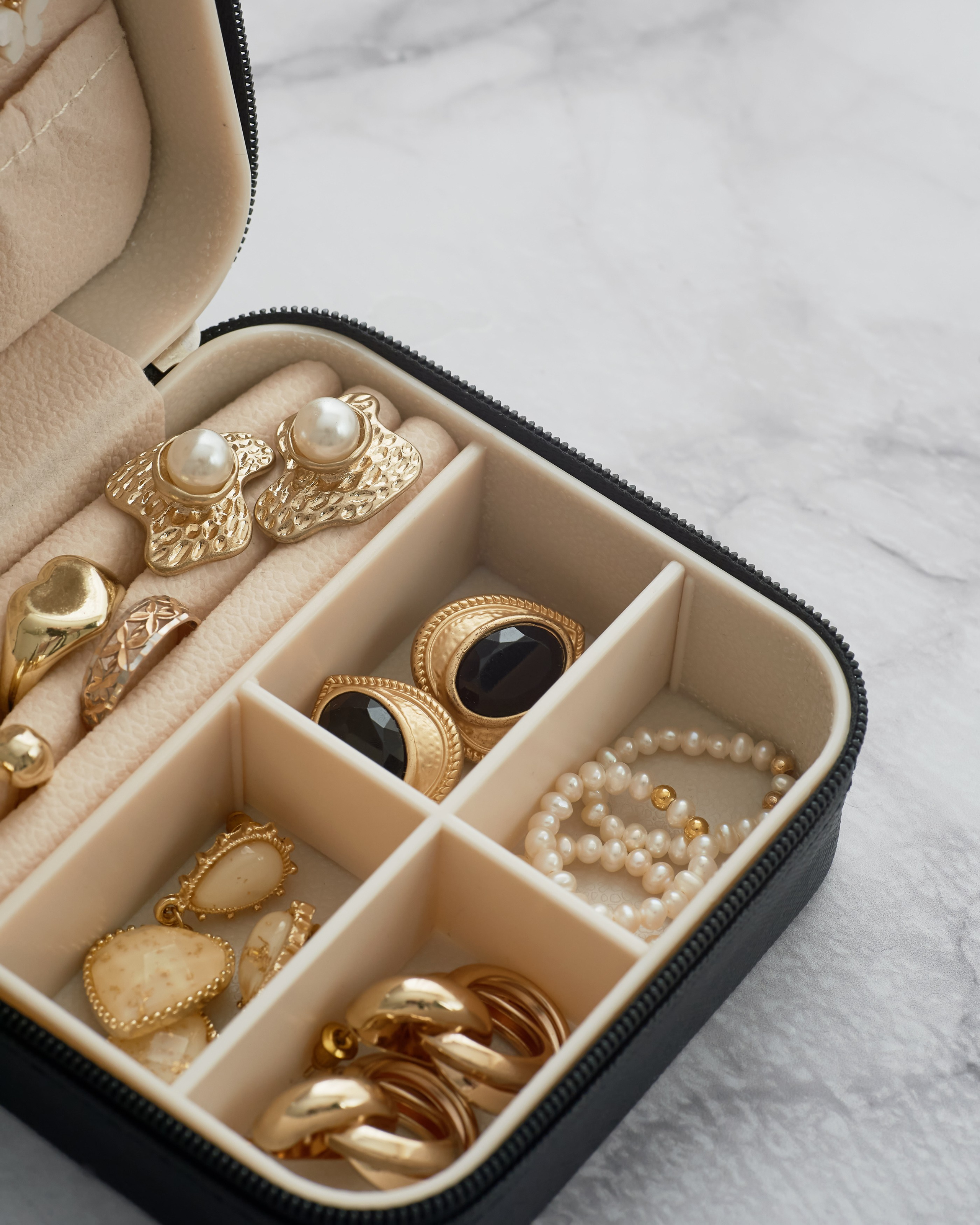 Шкатулка. Предметный фотограф, инфографика и видео в Санкт-Петербурге