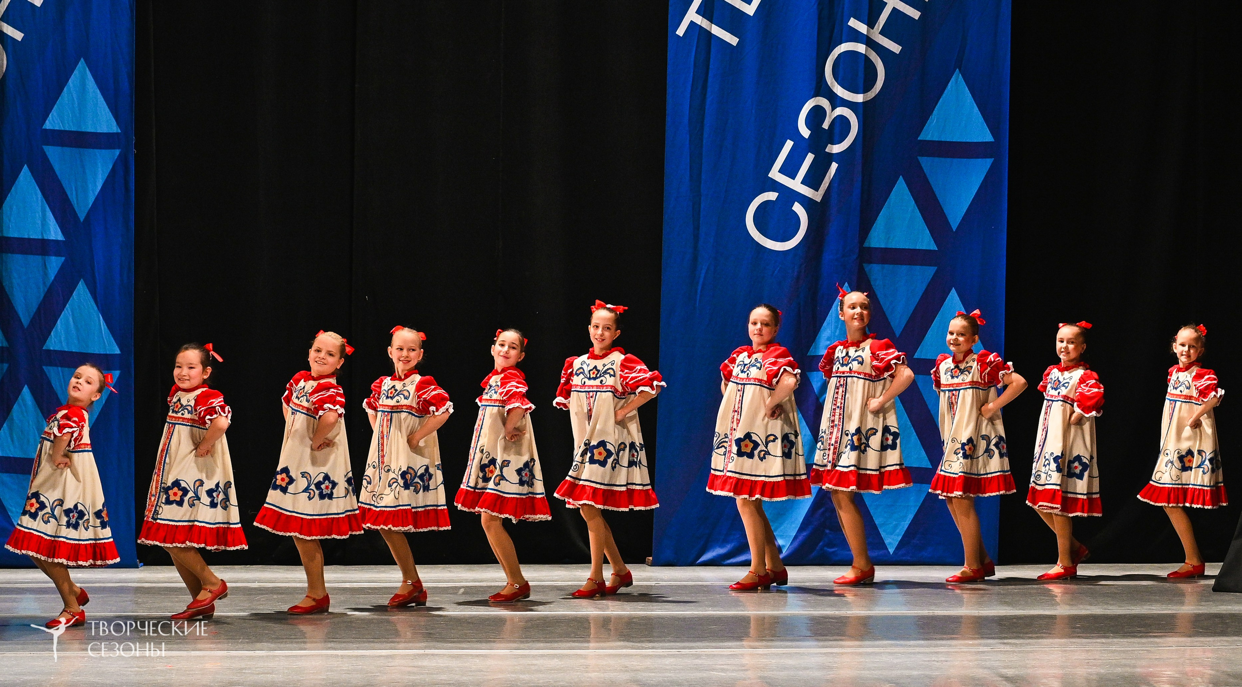 22.11.2025 IV Всероссийский хореографический фестиваль «Россия танцует на Волге». Медиастудия Фото Концепт