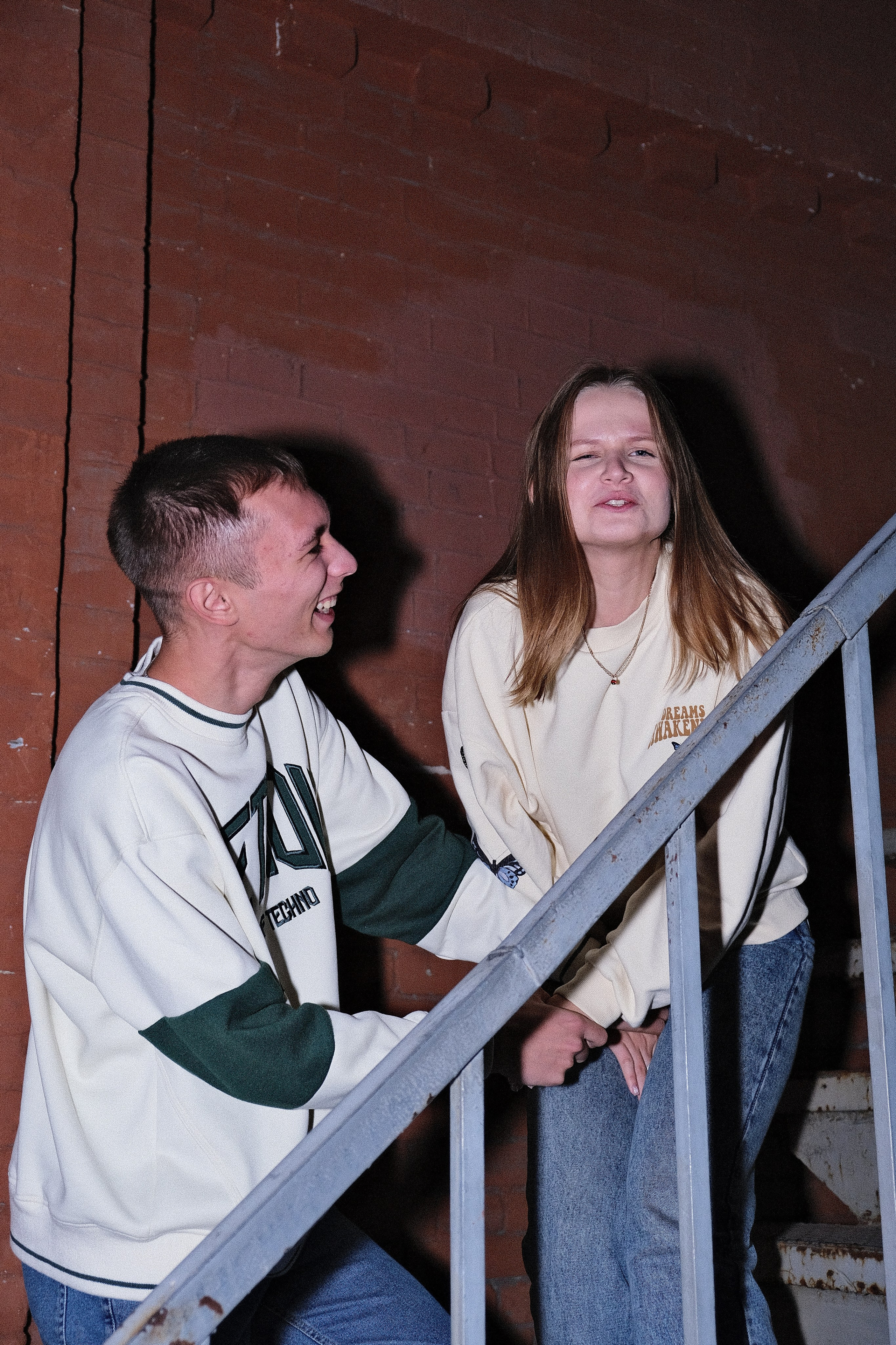 Прогулочная для Лизы и Славы. Фотограф и видеограф в Омск/Москва Сащенко Лера