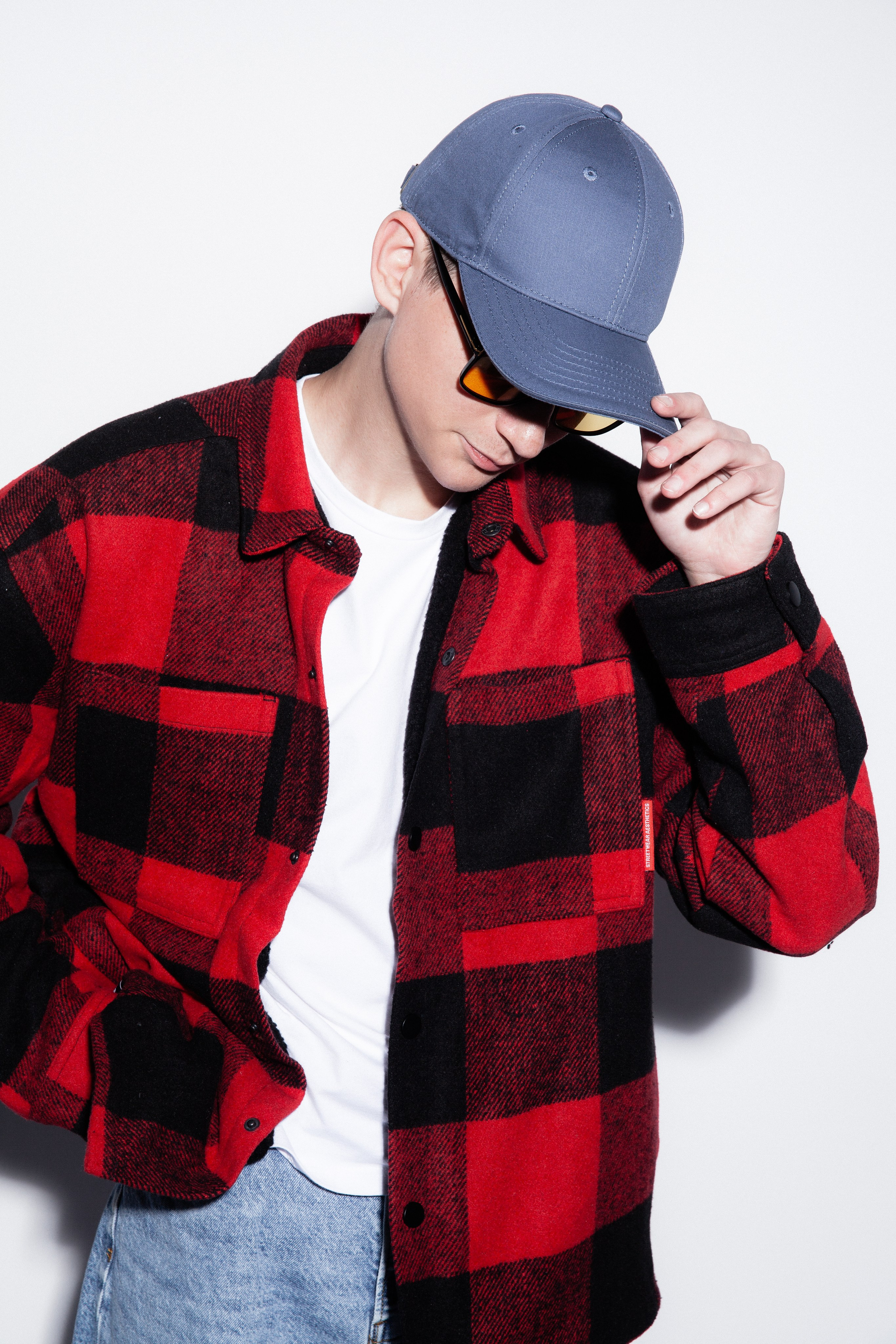 Egor Kleshnin. Photographer. Producer. Retoucher