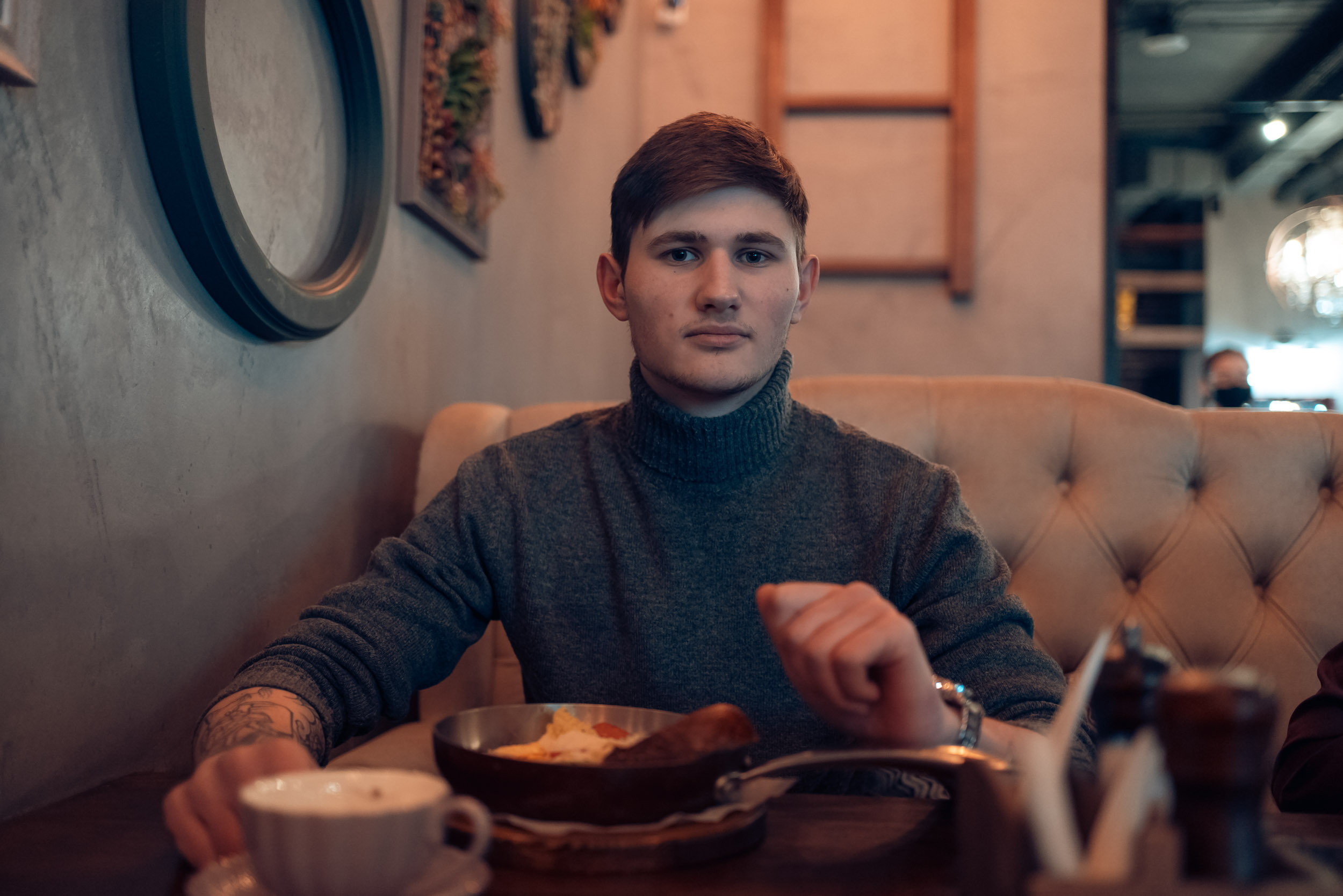 Мужская фотоистория в центре Тулы. Церковный фотограф Севастополь