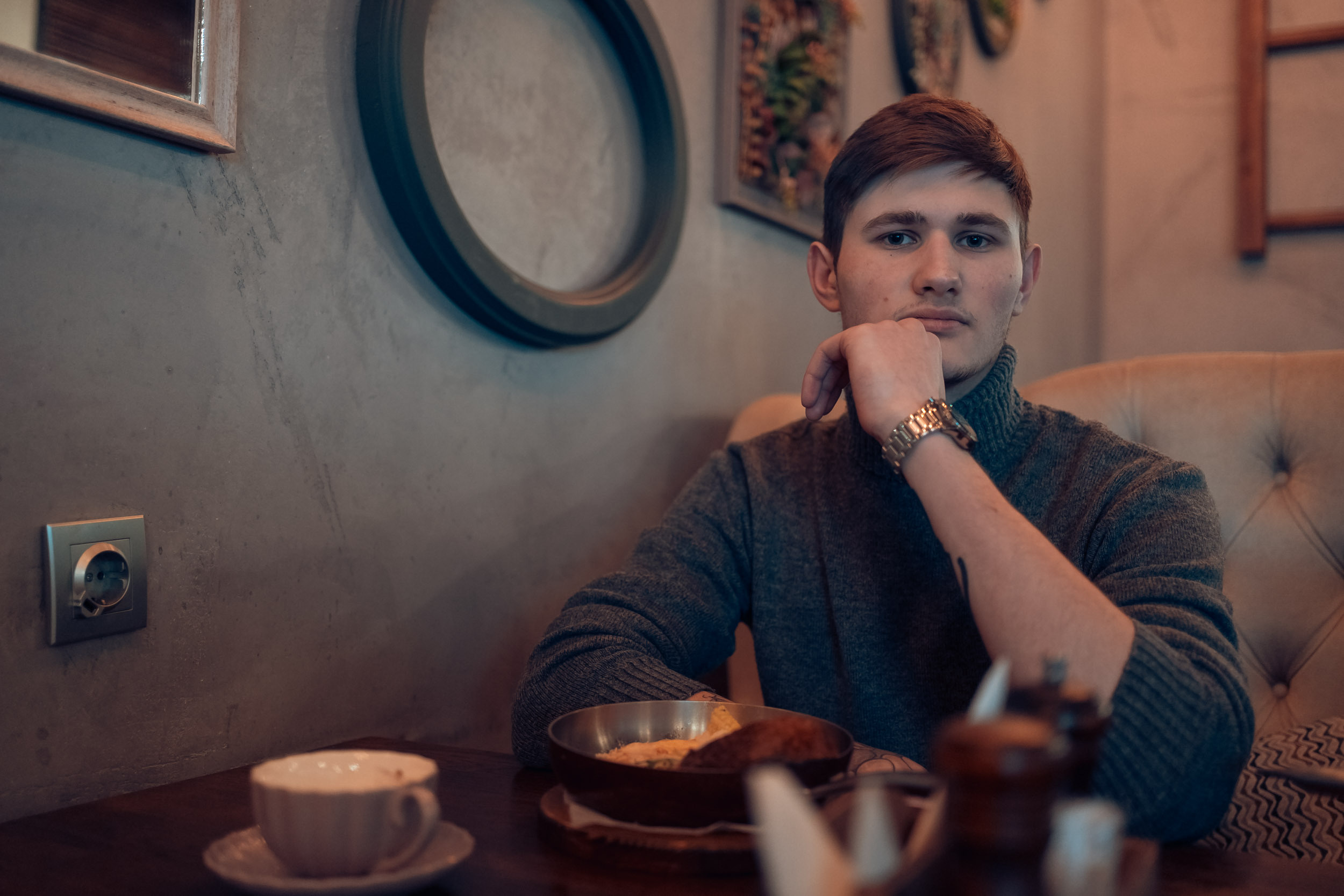 Мужская фотоистория в центре Тулы. Церковный фотограф Севастополь