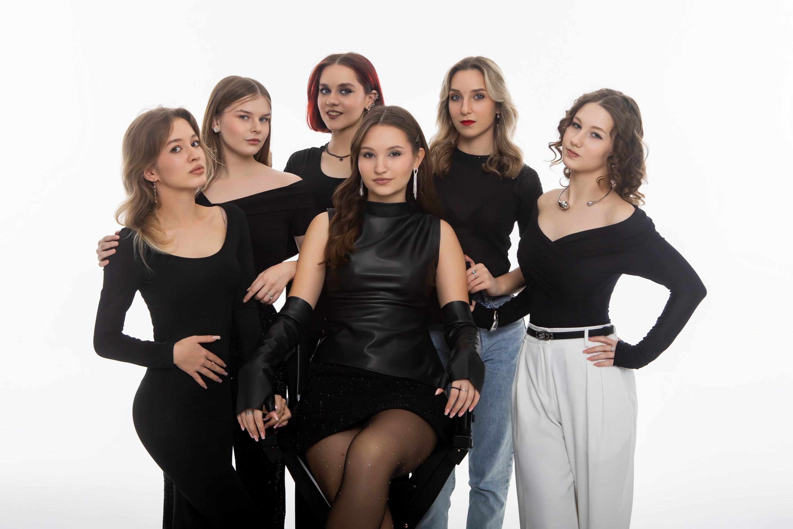 Студия Гимназия 12 11 А 2024 г. Свадебный и портретный Фотограф в Липецке Дмитрий Котюков