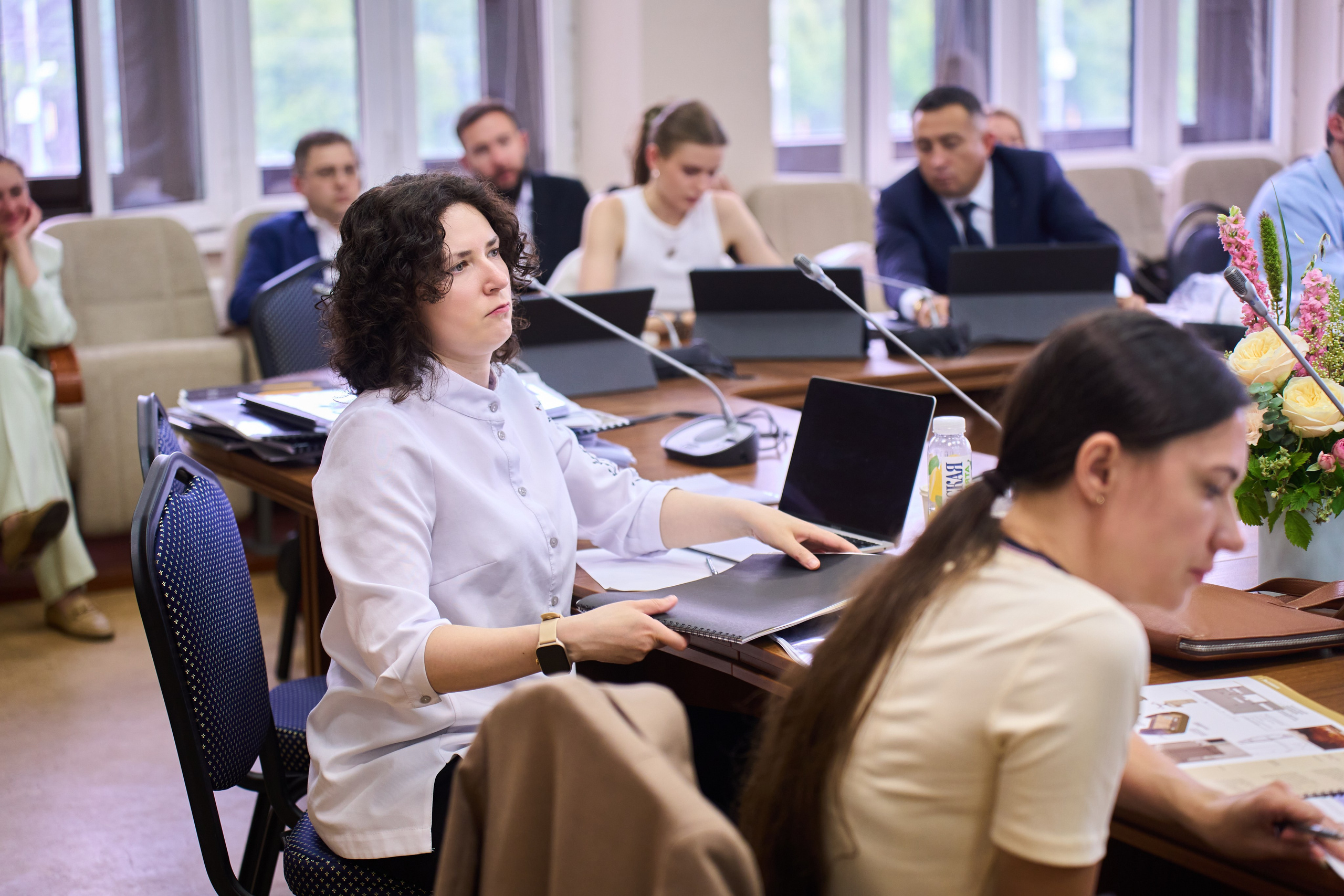 Репортажная съемка выпускников МГИМО. Репортажный фотограф в Москве Вадим Галанин