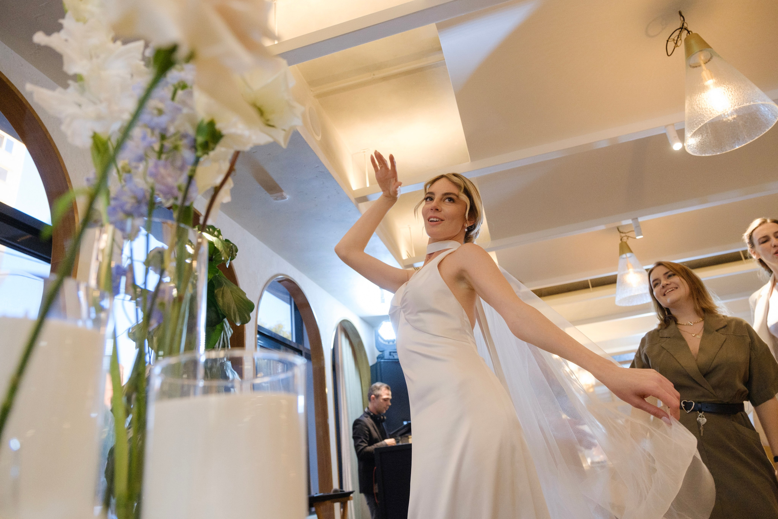 Alexander Alina. Wedding photographer