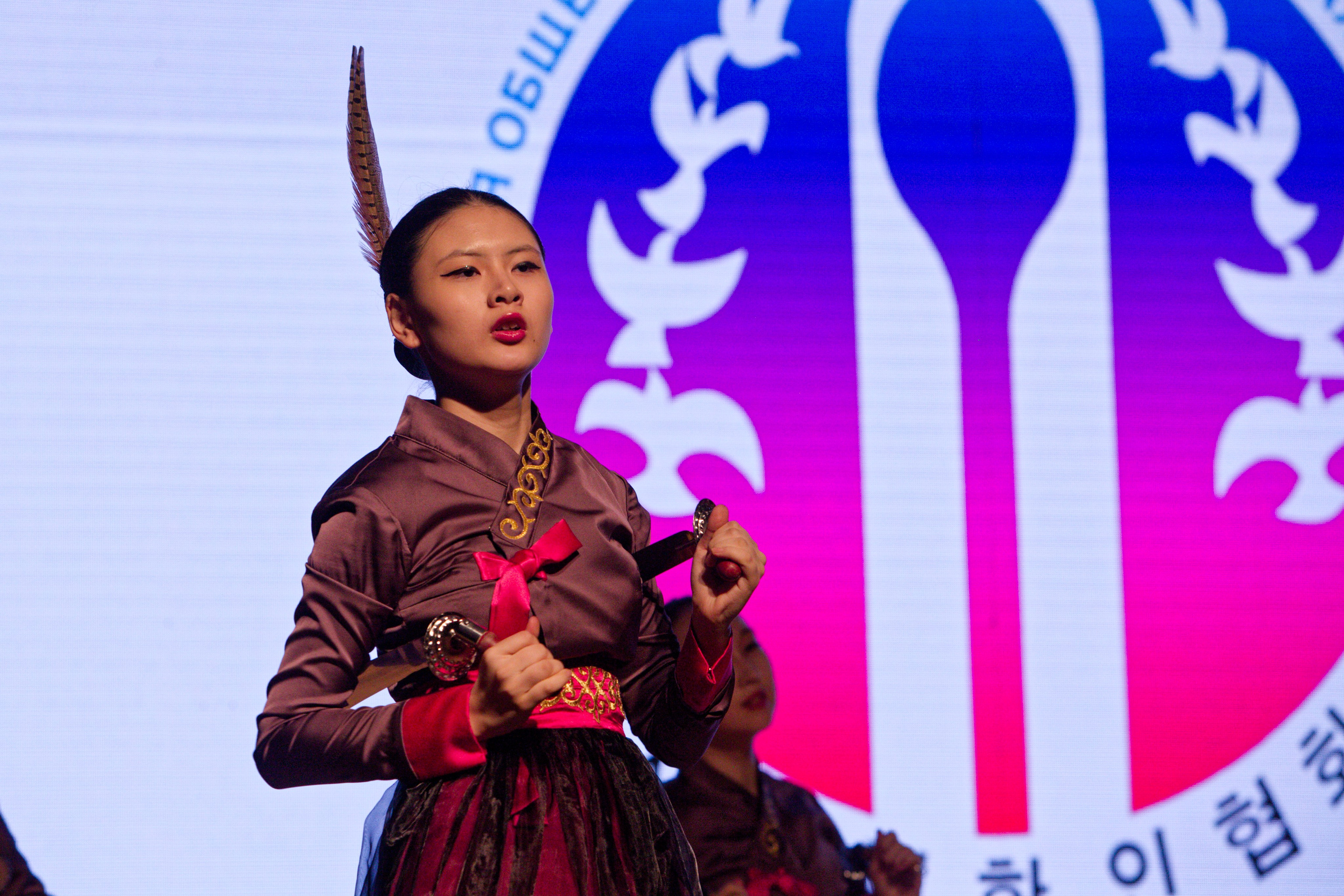 Новый Год по лунному календарю. Кутузов Евгений Фотограф в Южно-Сахалинске