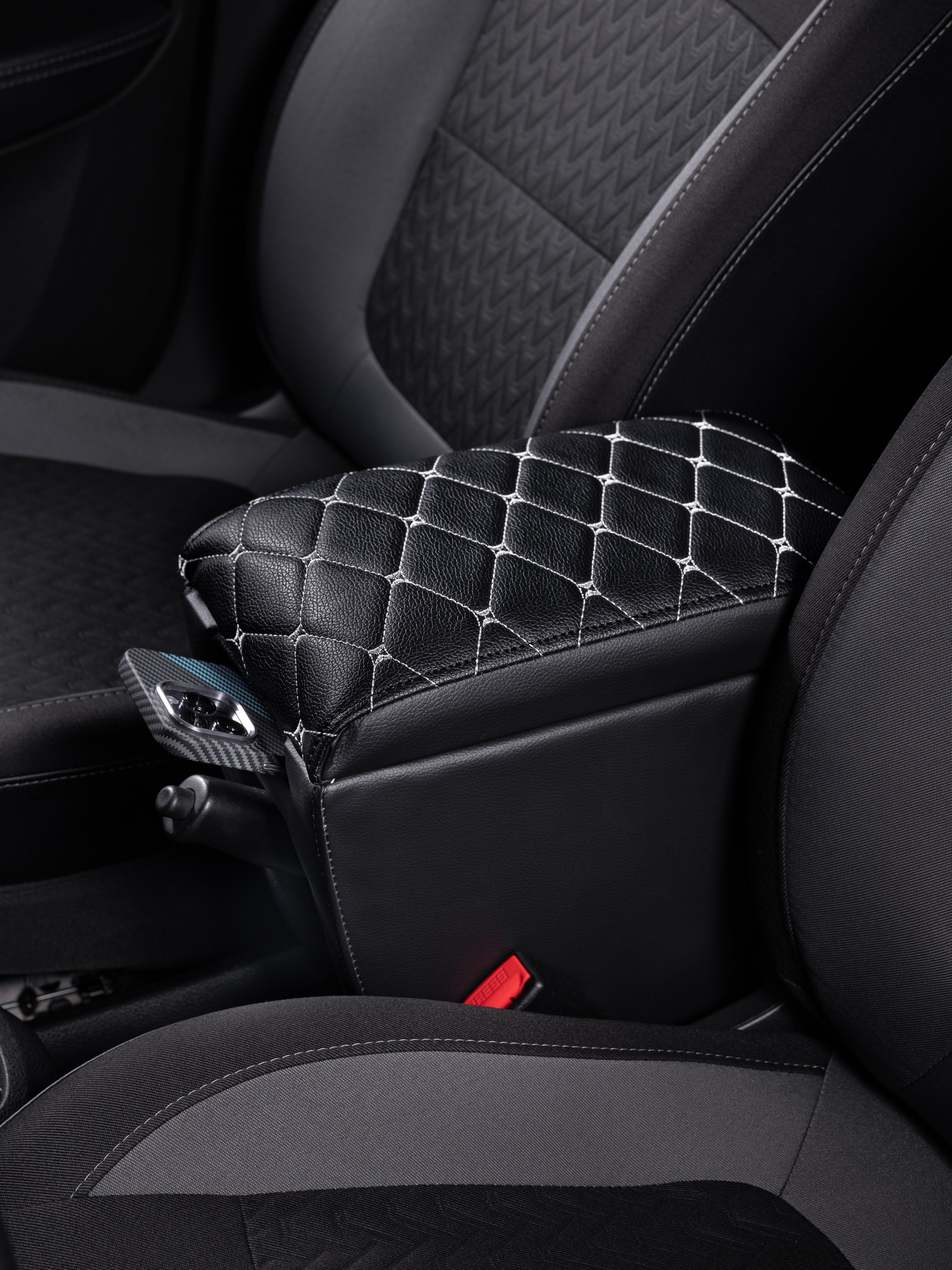 Автоподлокотники 2. Предметный фотограф, фото для маркетплейсов Пятигорск, КМВ