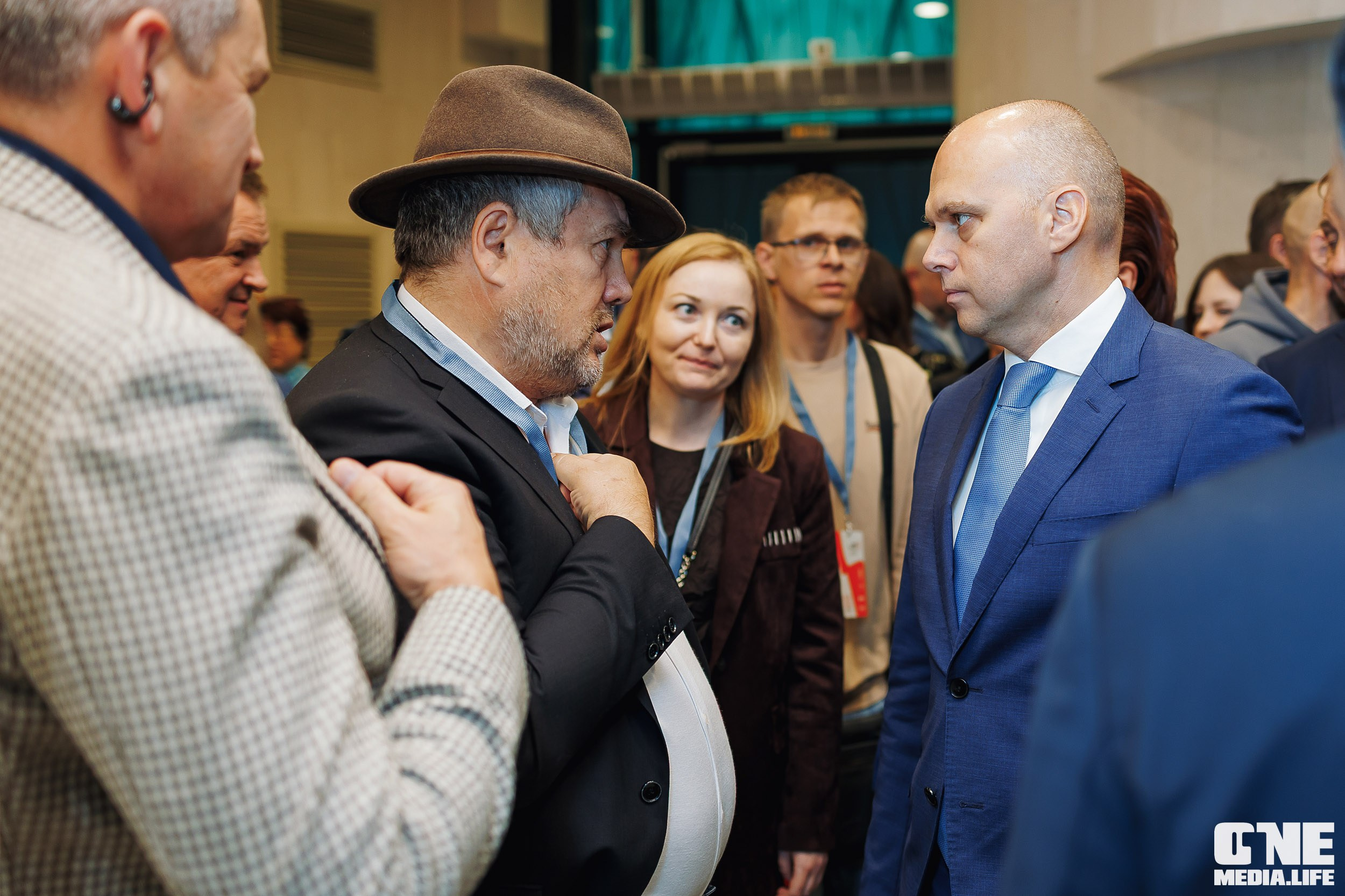 Фоторепортаж VII Международный форум «Вселенная бизнеса. Время Побед». One Media Life: фоторепортажи, фотоотчеты с мероприятий и заведений