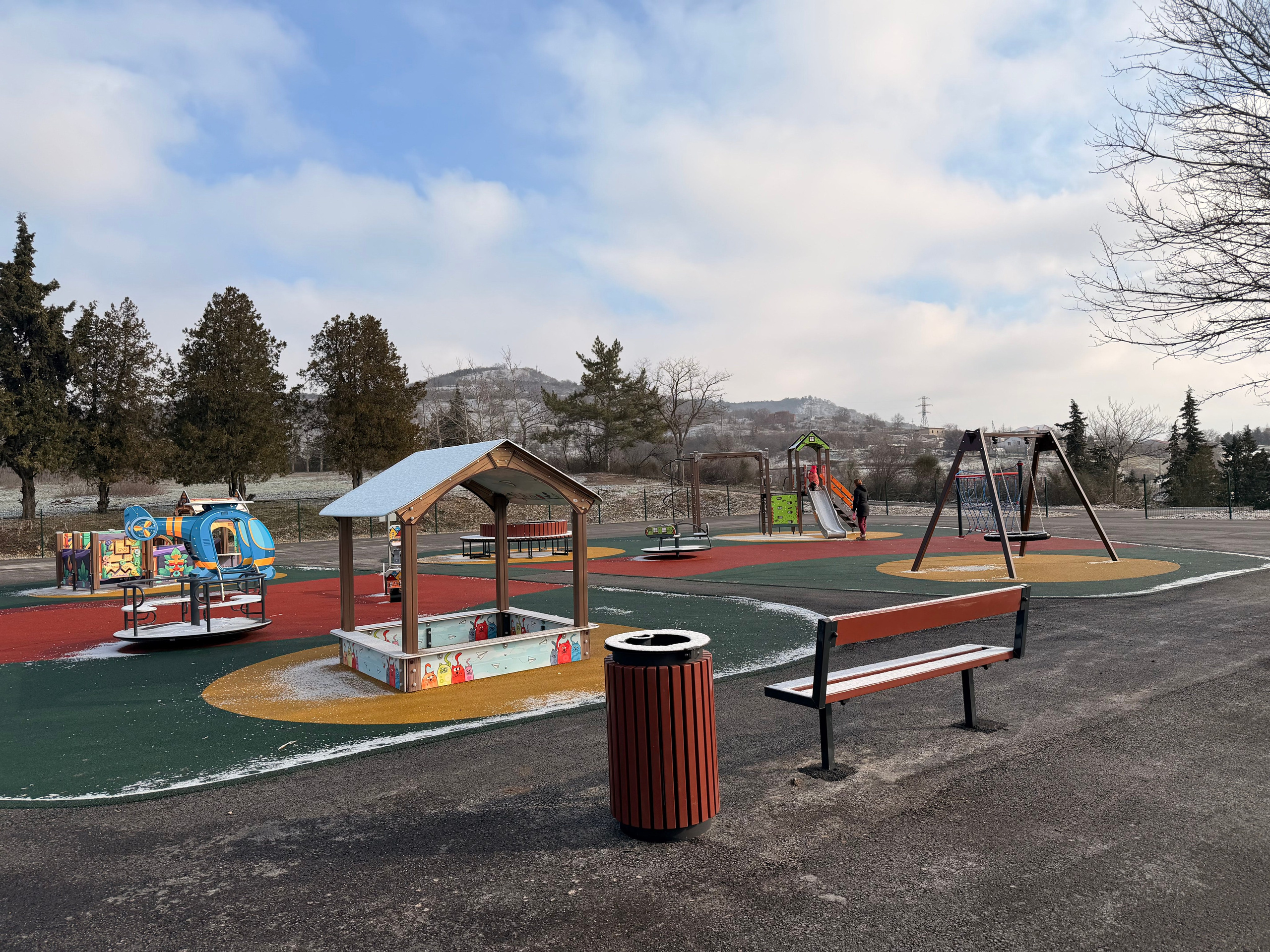 1-я очередь сквера в сельском поселении Долинное, Бахчисарайский район. Таврика МАФ Сервис, комплексное благоустройство территорий и детских площадок в Крыму