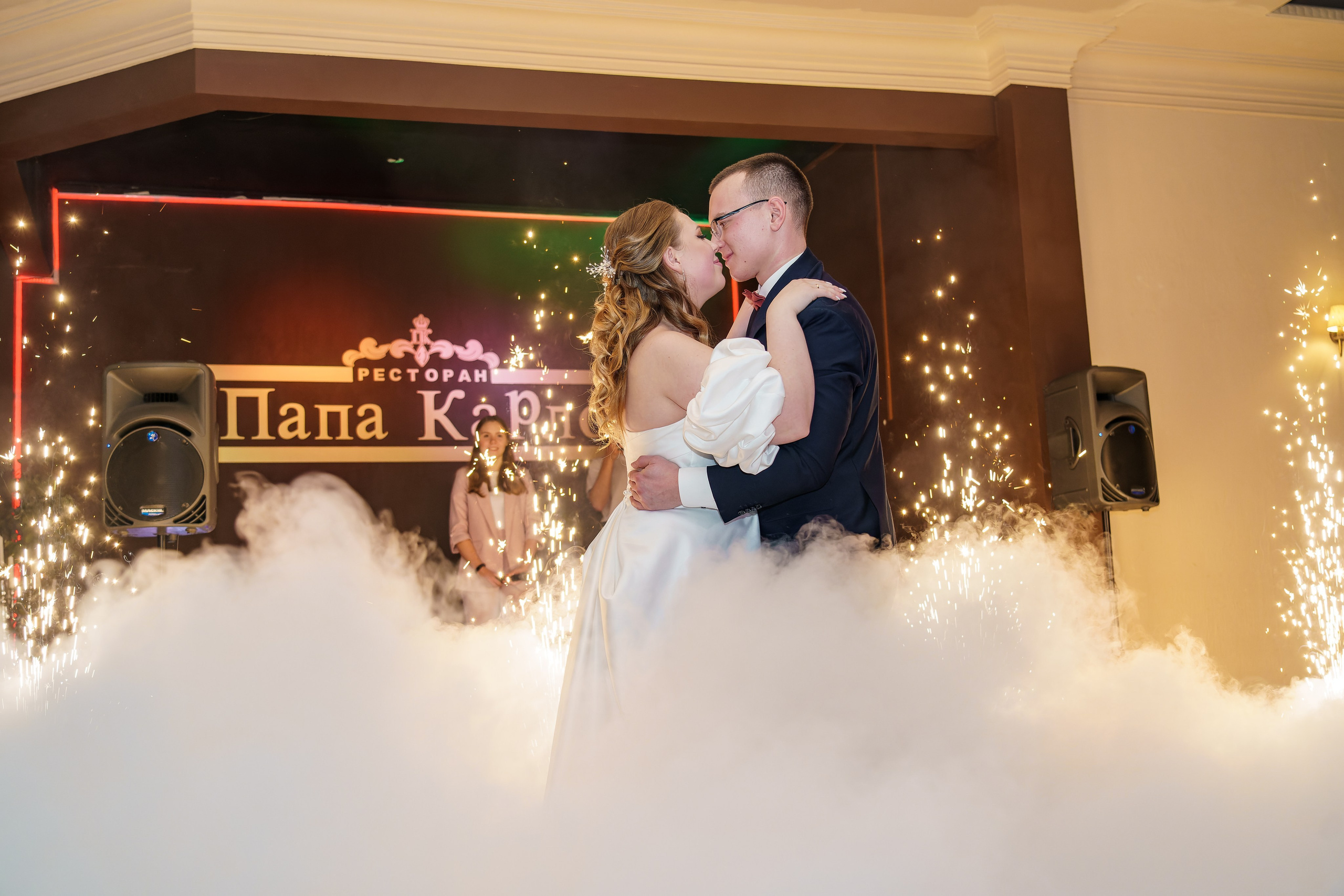 Альбом свадебная фотосъёмка, венчание, утро невесты, роспись, банкет. «Студия DRONAVT`s» — видеосъёмка и фотография г. Москва