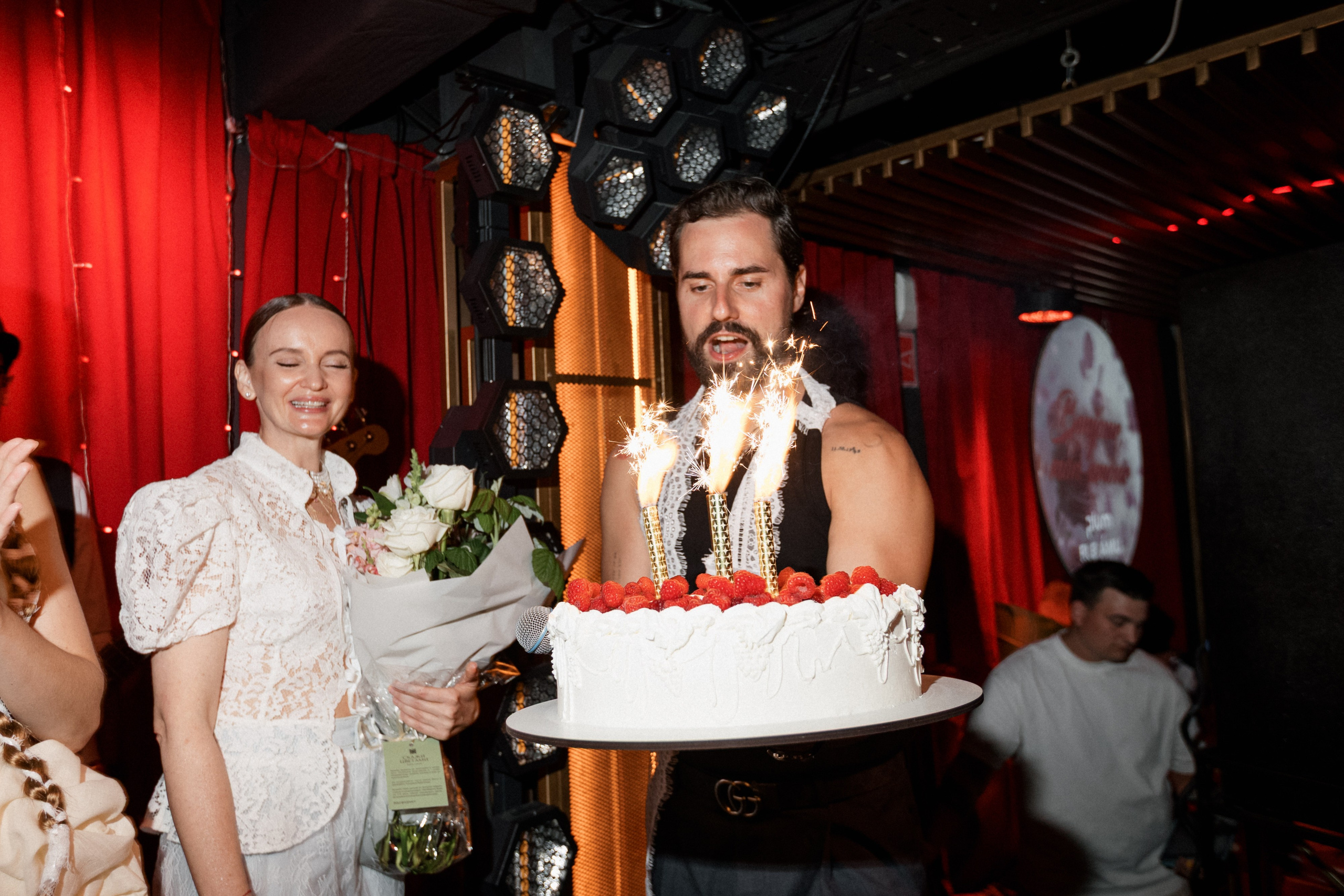 ELE AMU x PLUM — Показ новой коллекции брендов. СВОИ. ФОТООТЧЕТЫ-СОБЫТИЯ-МЕСТА