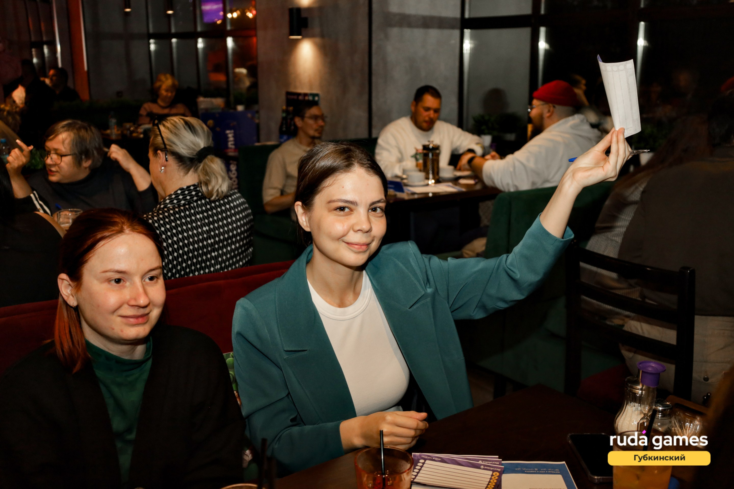 5 сентября. Фотограф в Губкинском | Александра Артамонова