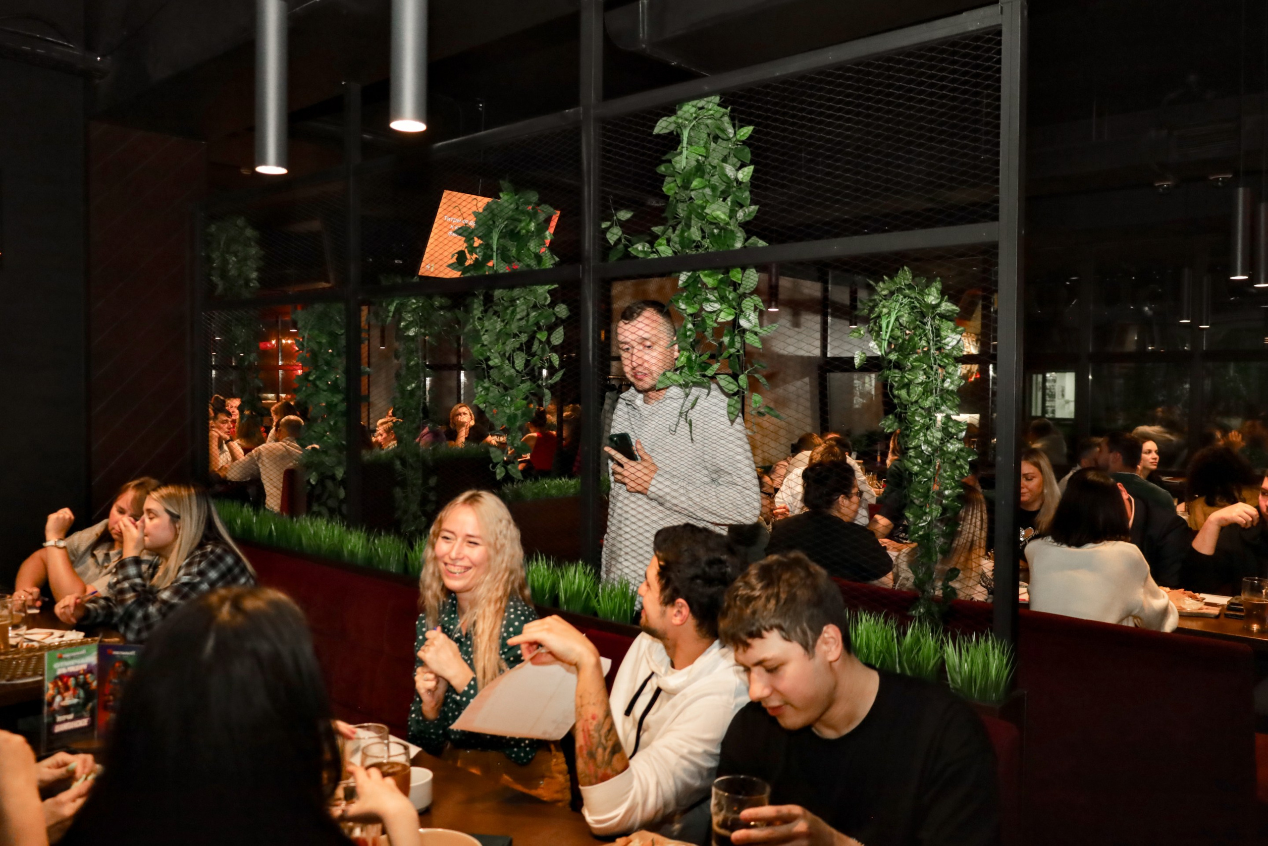 11 сентября. Фотограф в Губкинском | Александра Артамонова