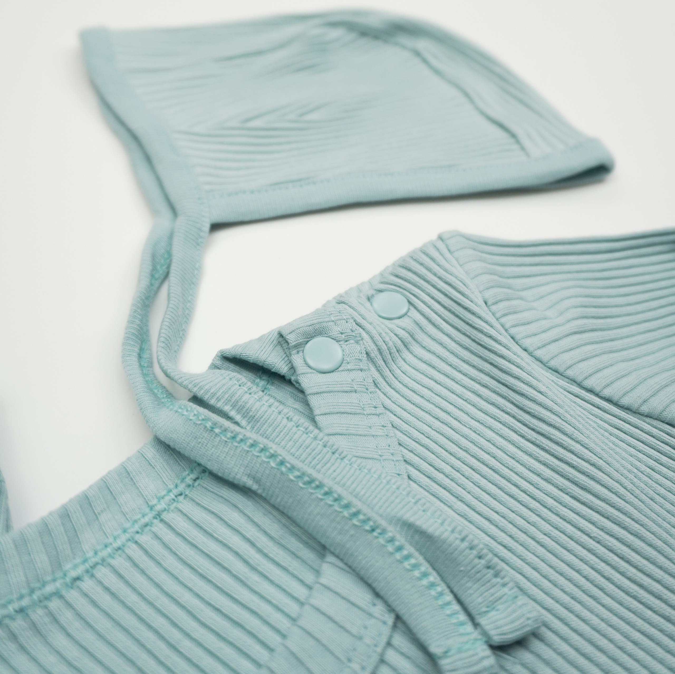 Одежда. Кузнецова Мария — профессиональный фотограф в Санкт-Петербурге | Предметная фотосъёмка, модельные тесты, актёрское портфолио, концерты