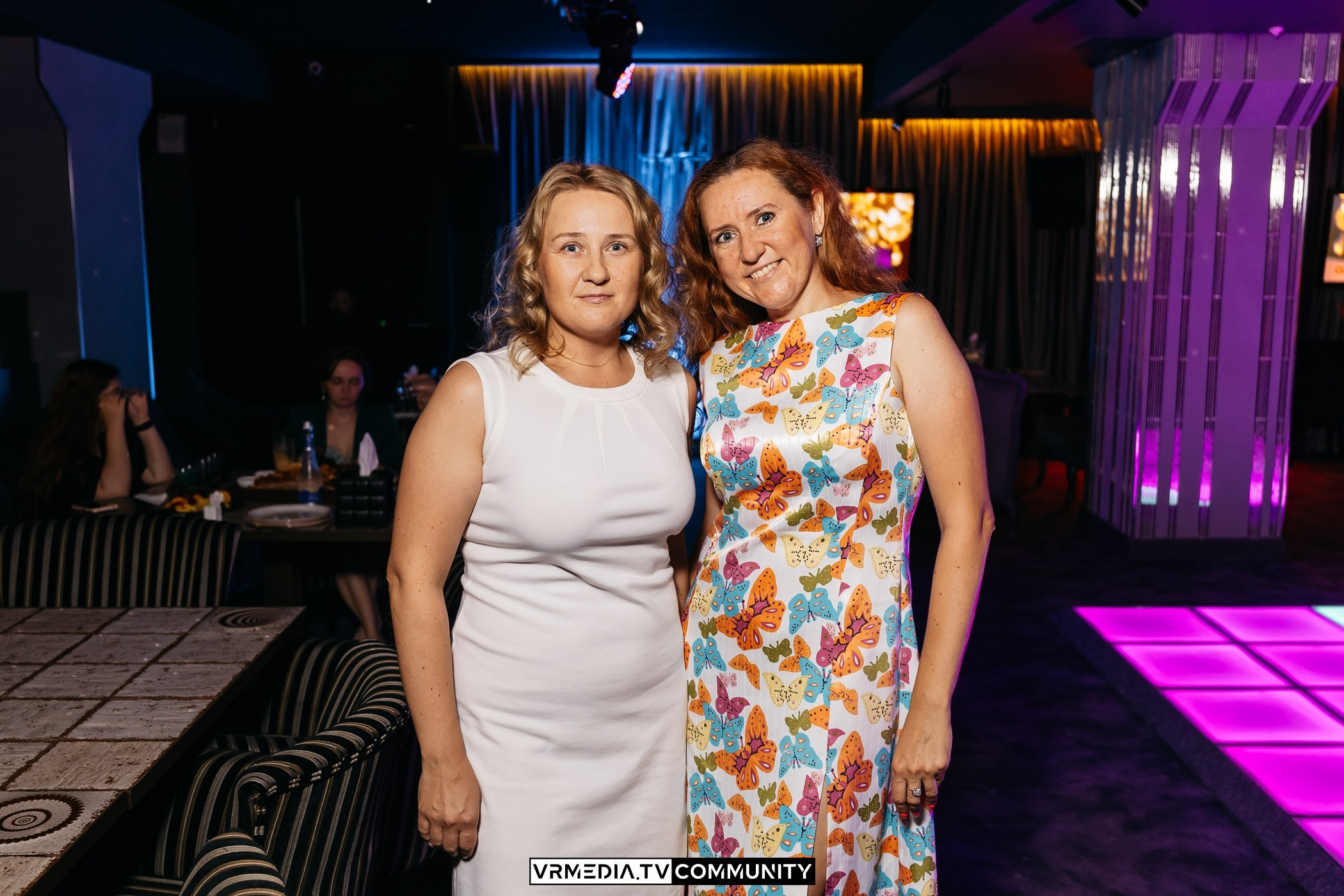 Караоке-бар «Volna»: Золотые 2000-е