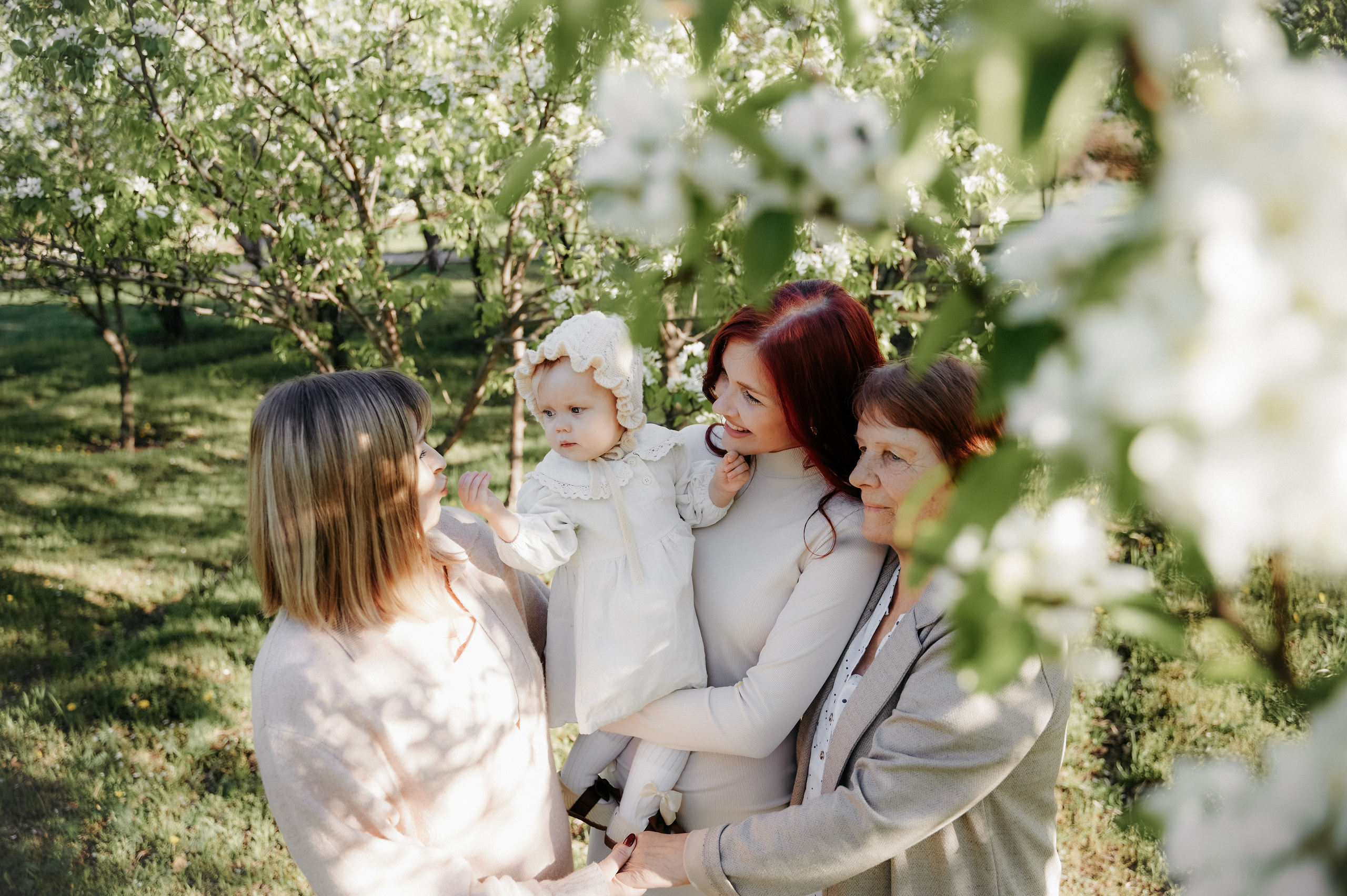 Четыре поколения женщин. Фотограф Регина С