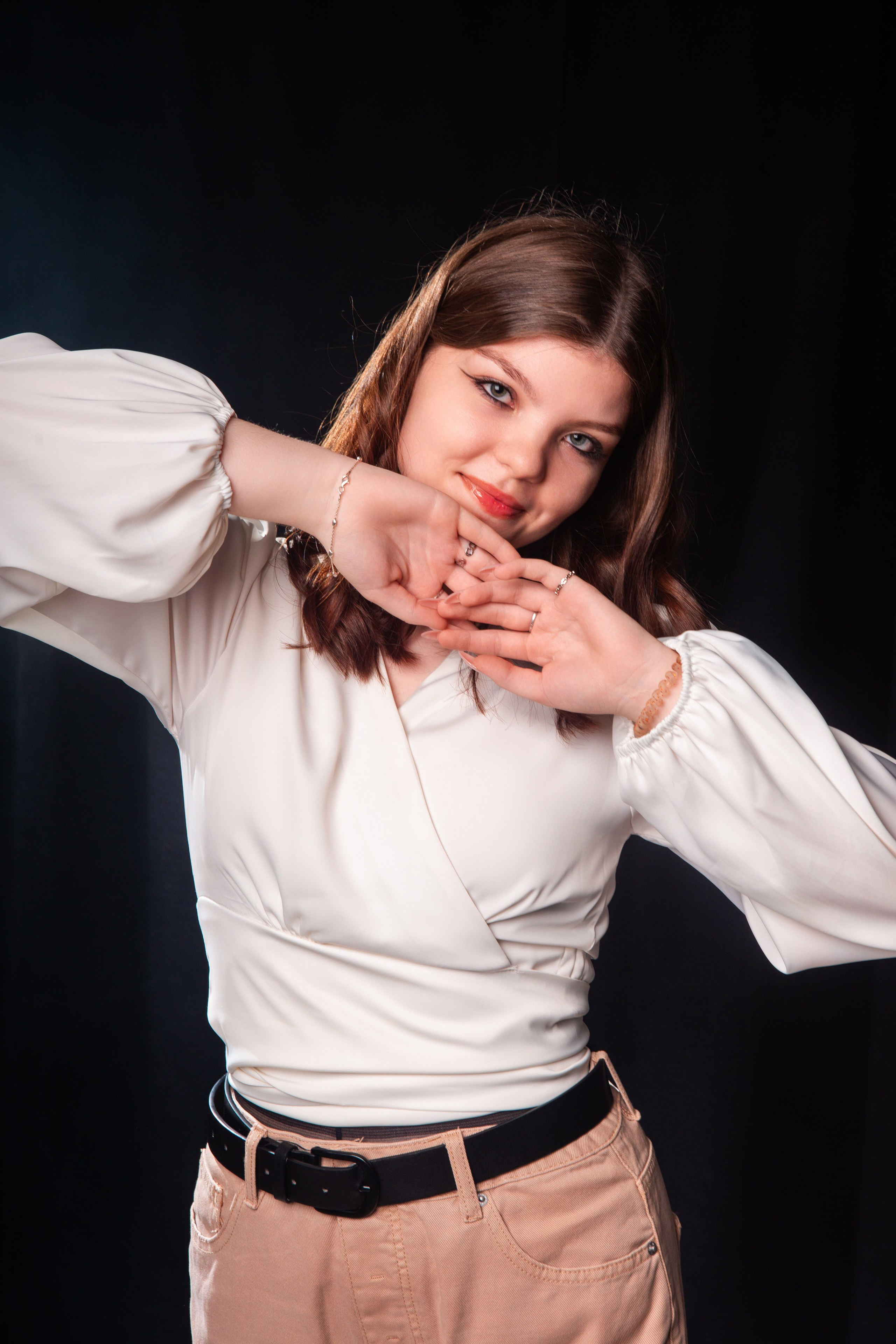 СЪЕМКА ПОРТРЕТОВ НА ЧЕРНОМ ФОНЕ + ДЫМ. ТВОЙ АЛЬБОМ / ТВОИ ПРАВИЛА