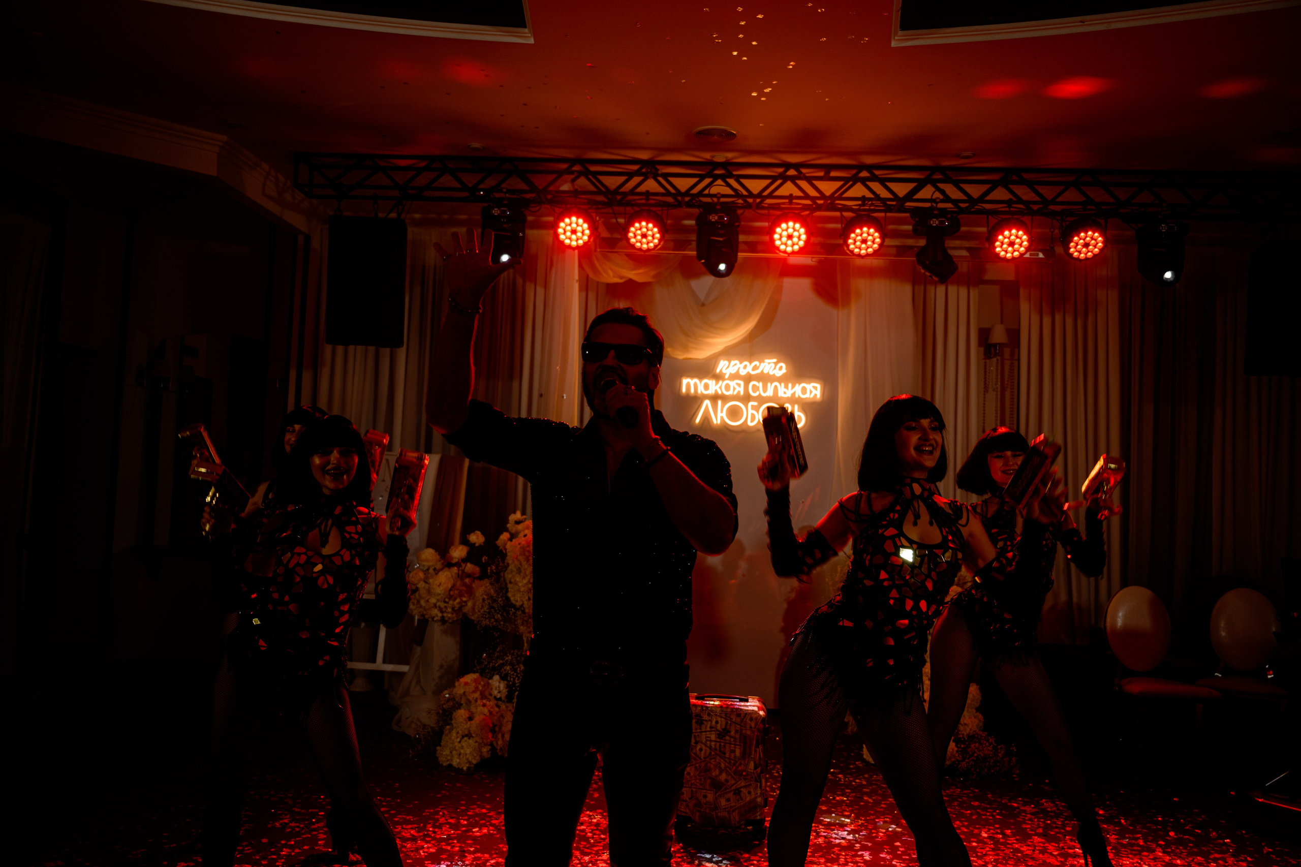 Микаэль и Карина. Фотограф Донецк Симкович София