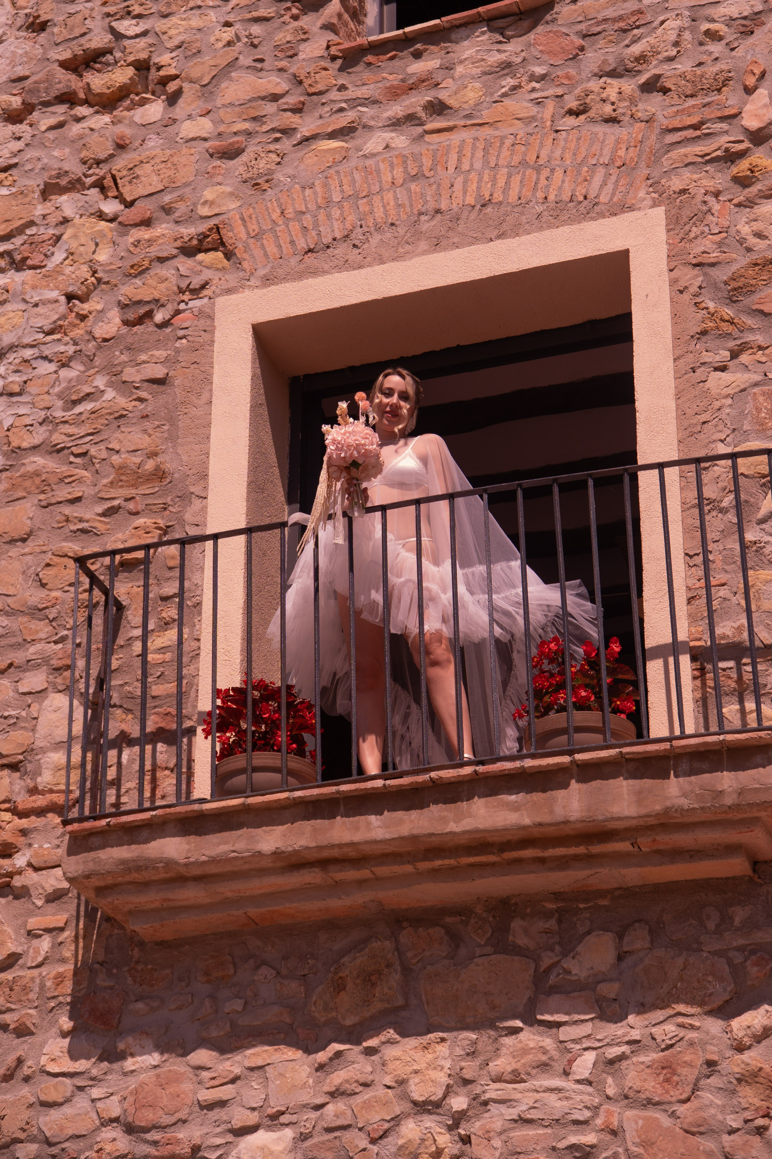 Stasy and Roberto. Wedding Photographer in Barcelona and Medellin