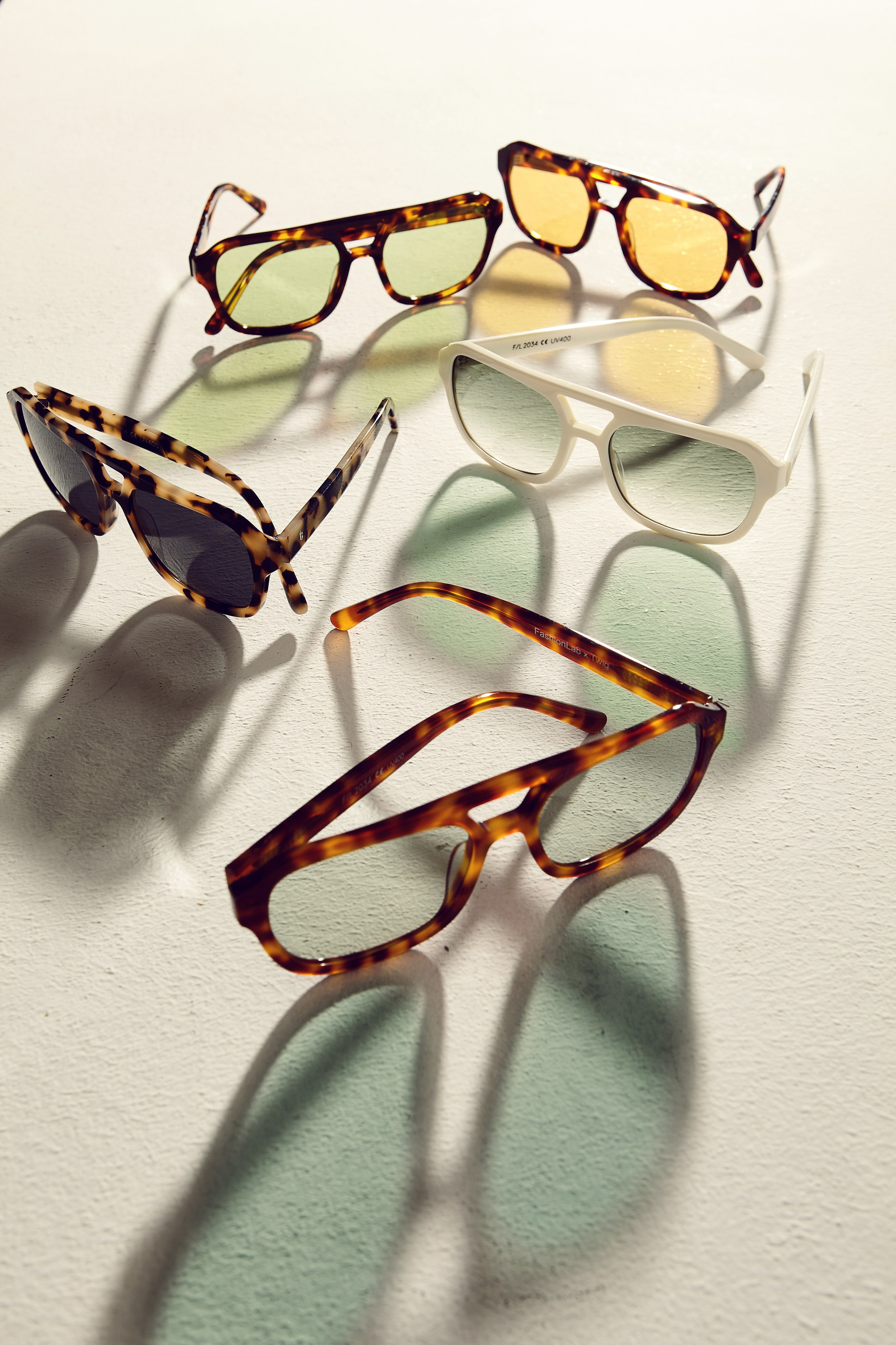 ФОТОСЪЁМКА С ИСПОЛЬЗОВАНИЕМ РЕКВИЗИТА / ДЕМОНСТРАЦИОННАЯ ПОДАЧА. Ильшат Бикмиев — предметный фотограф. Каталог и рекламная съёмка для бизнеса Алматы. Качественные фото для бизнеса, маркетплейсов интернета